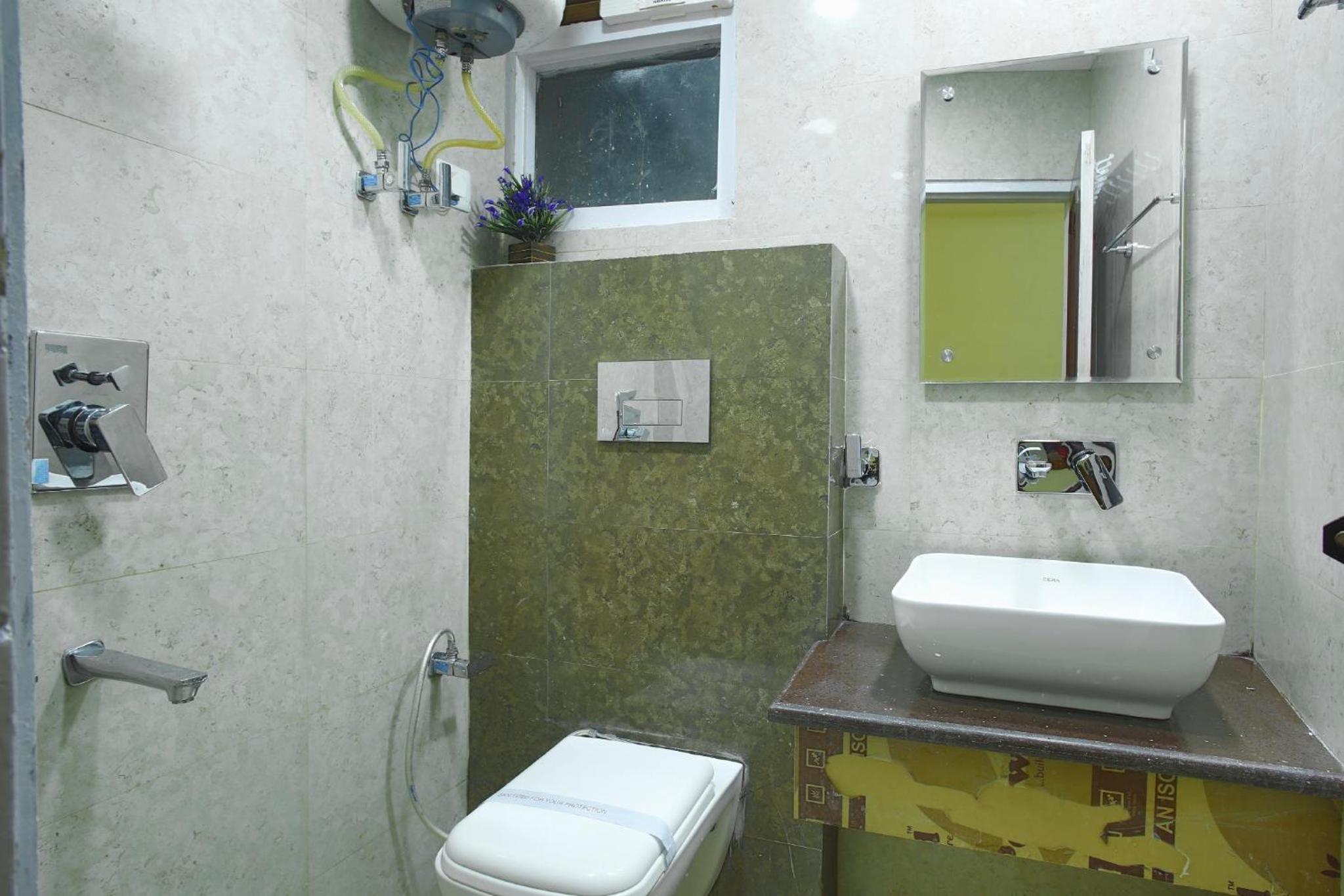 Deluxe Double Room - Photo 10