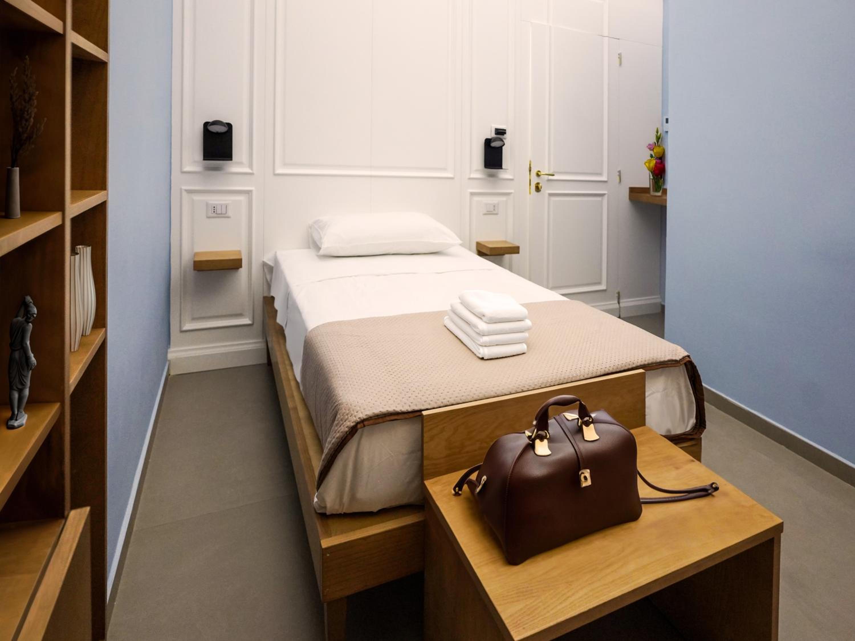 Deluxe Single Room with Balcony