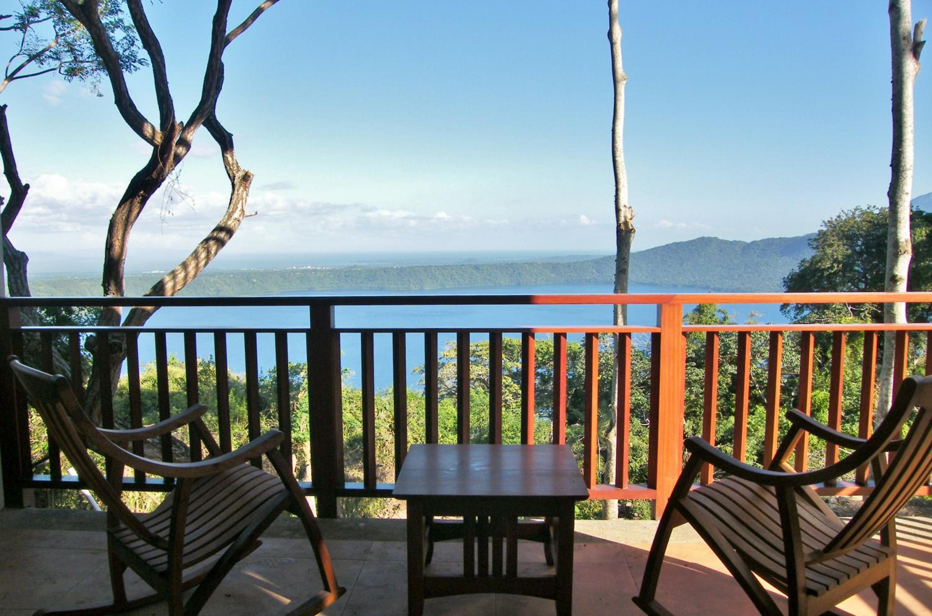Suite with Lake View