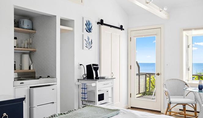 One-Bedroom Suite photo 1
