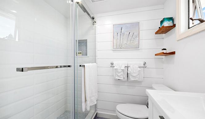 One-Bedroom Suite photo 2