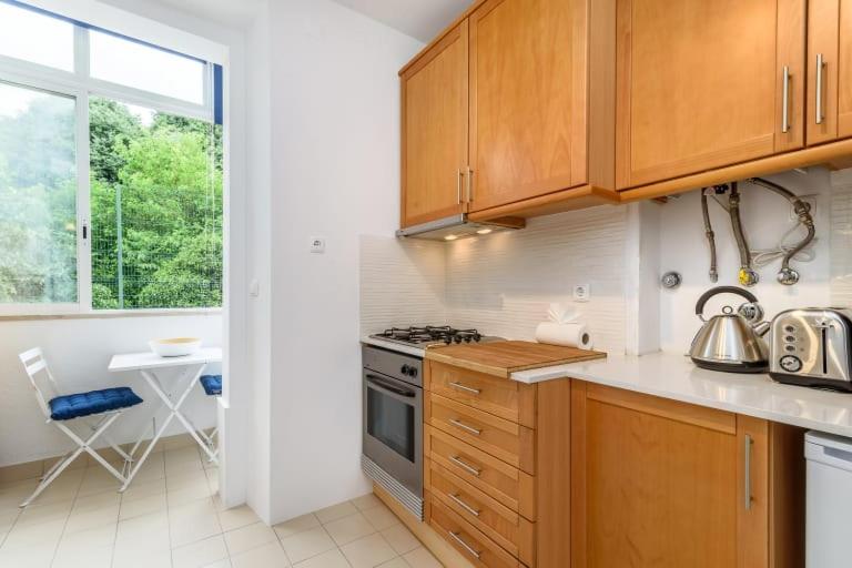 One-Bedroom Apartment - Photo 7