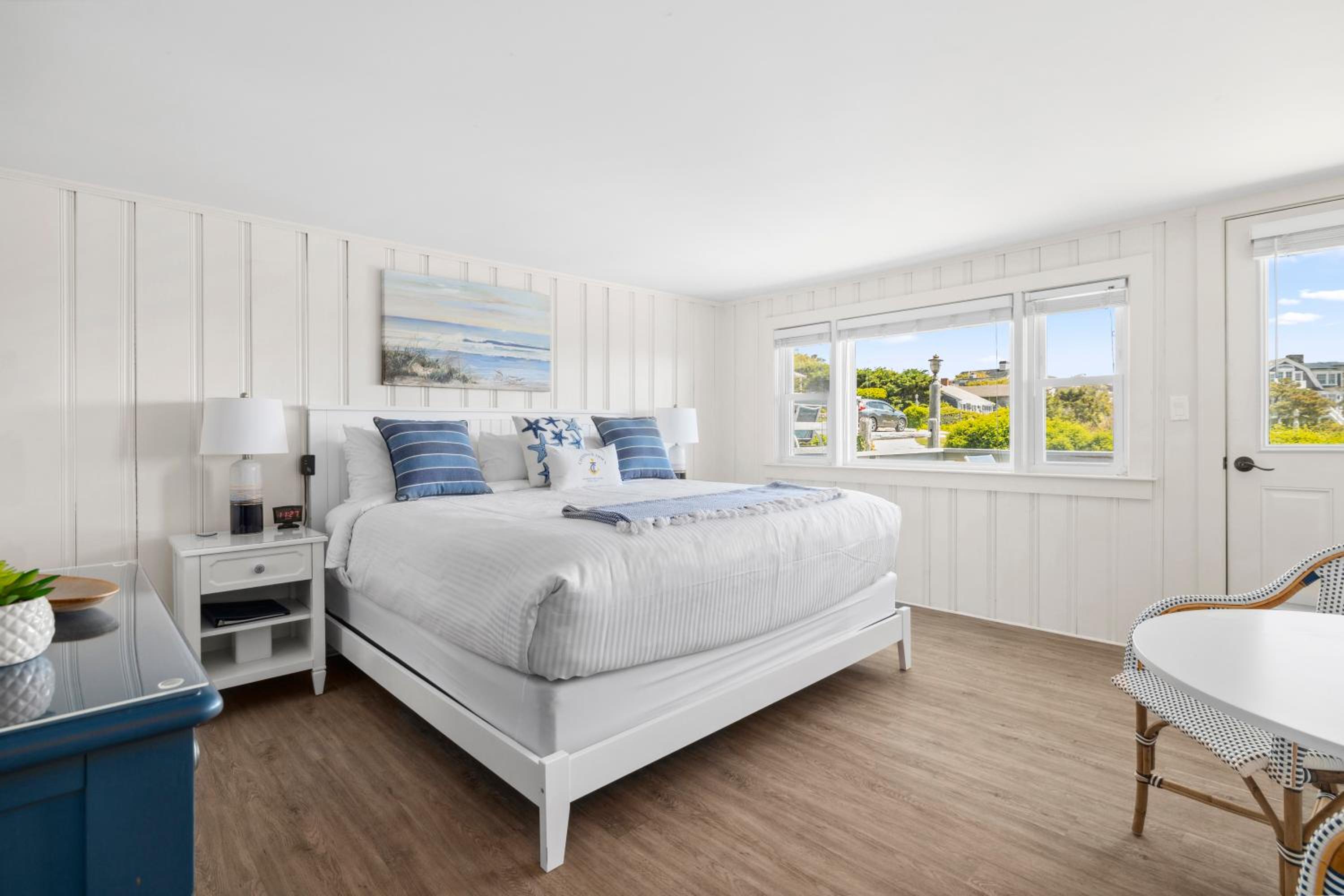 King Room with Partial Sea View photo 1