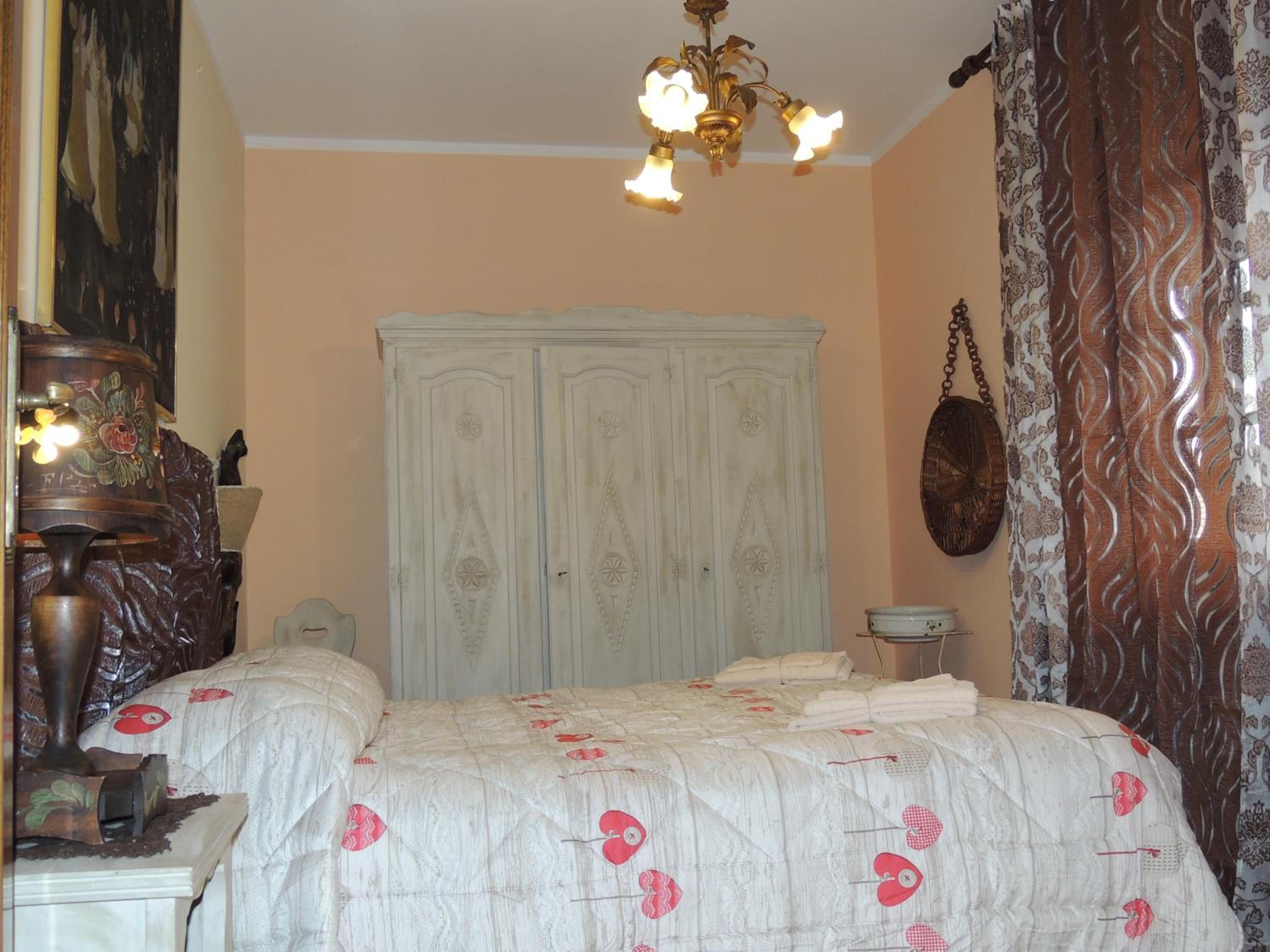 Family Room with Private Bathroom photo 1