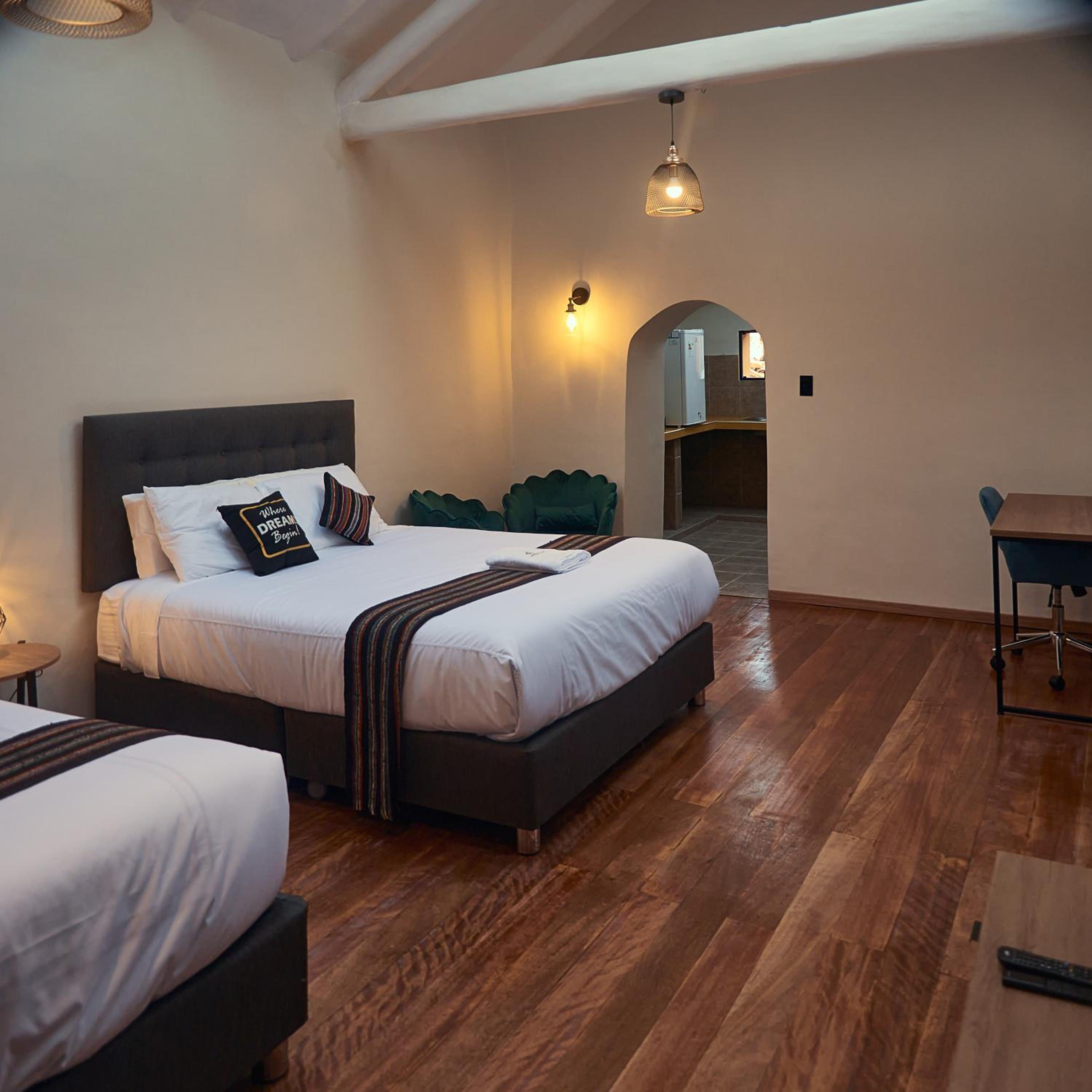 Twin Room with Private Bathroom