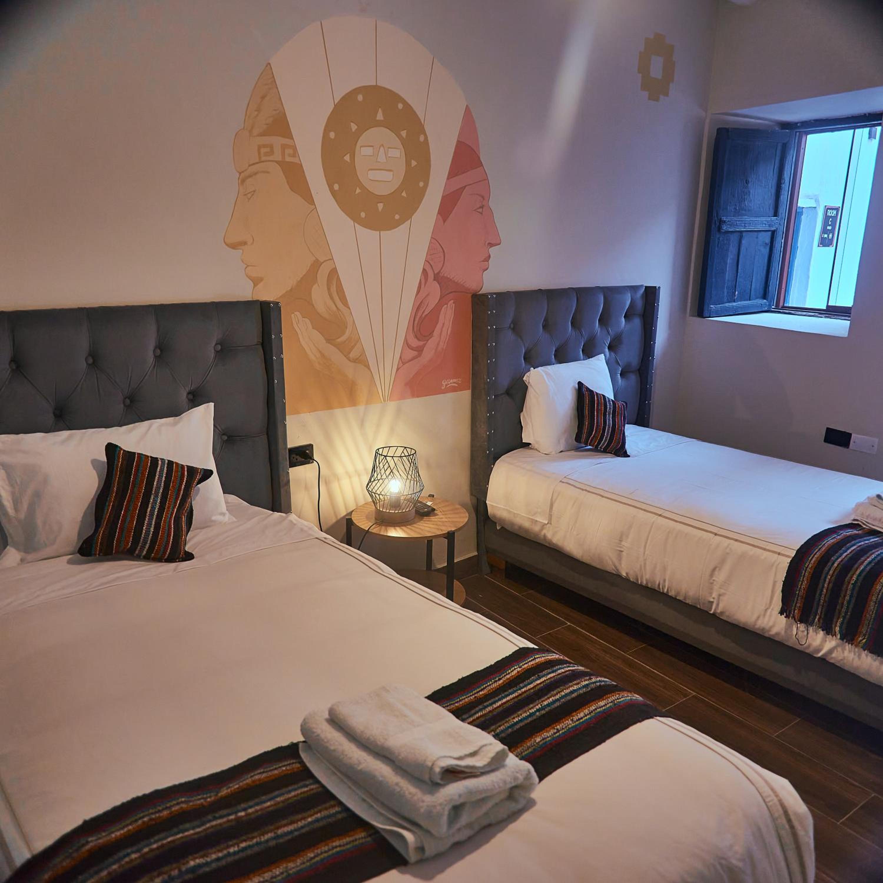 Standard Twin Room
