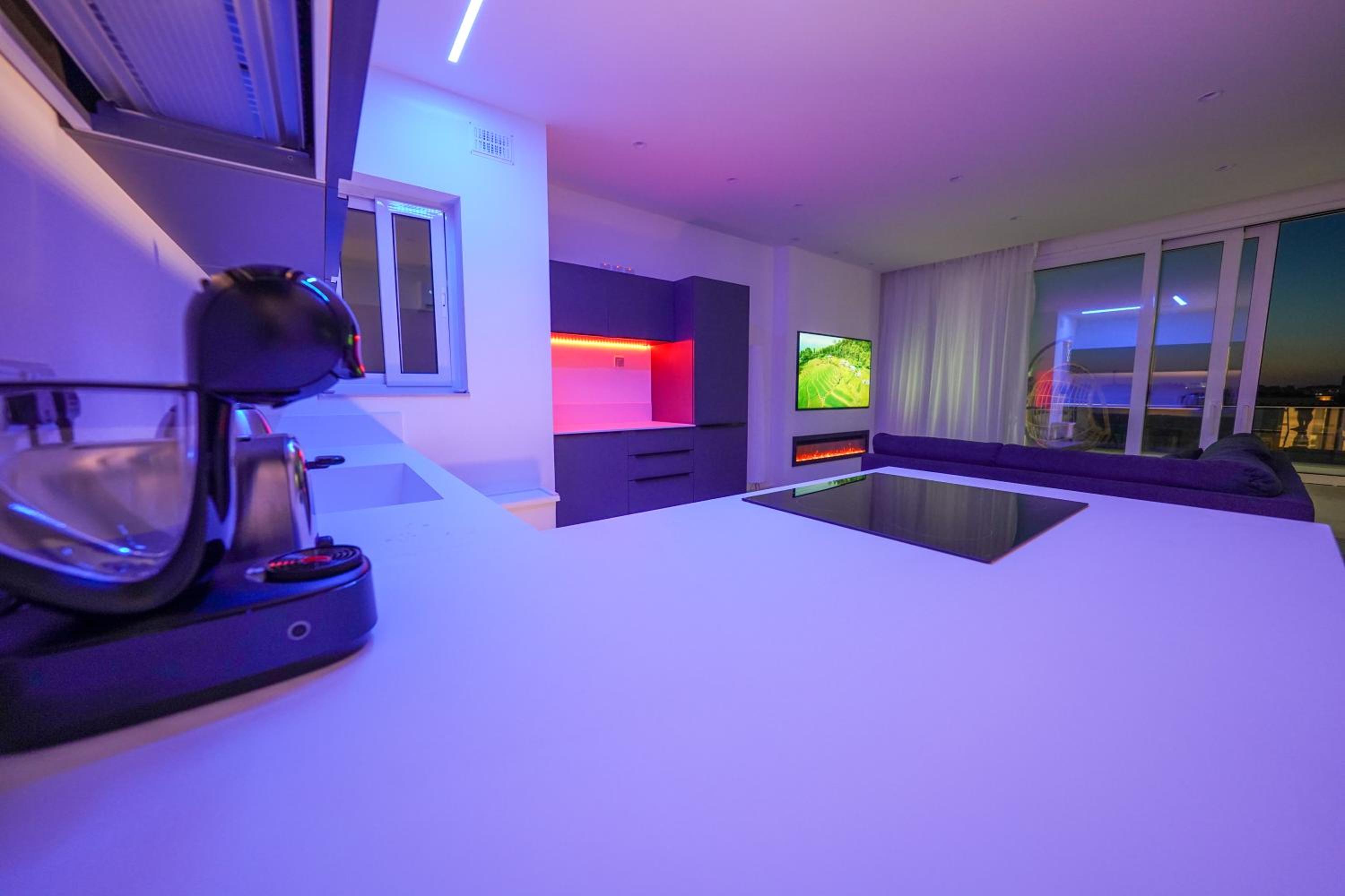 Three-Bedroom Deluxe Apartment photo 1