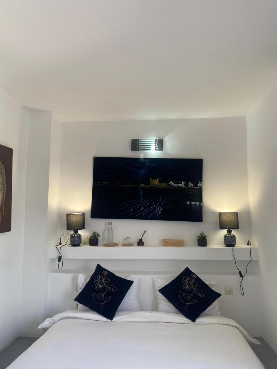 Facebook Double Room photo 2