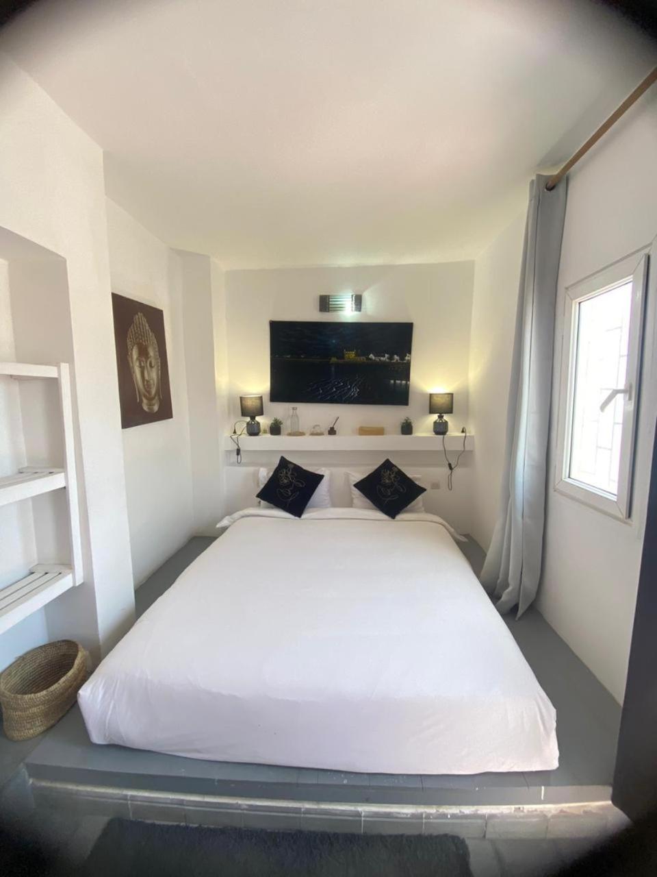 Facebook Double Room photo 1