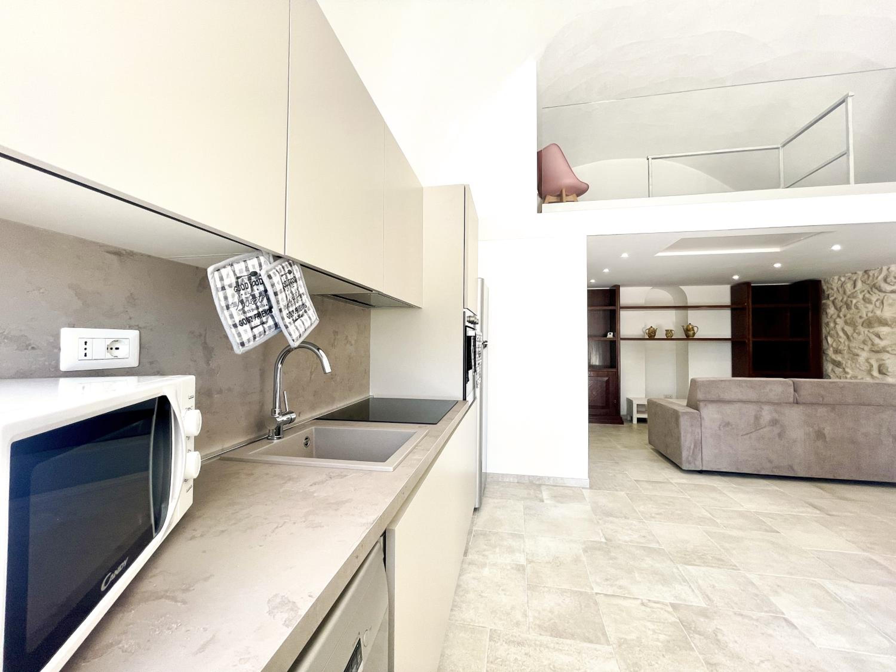 Two-Bedroom House photo 2
