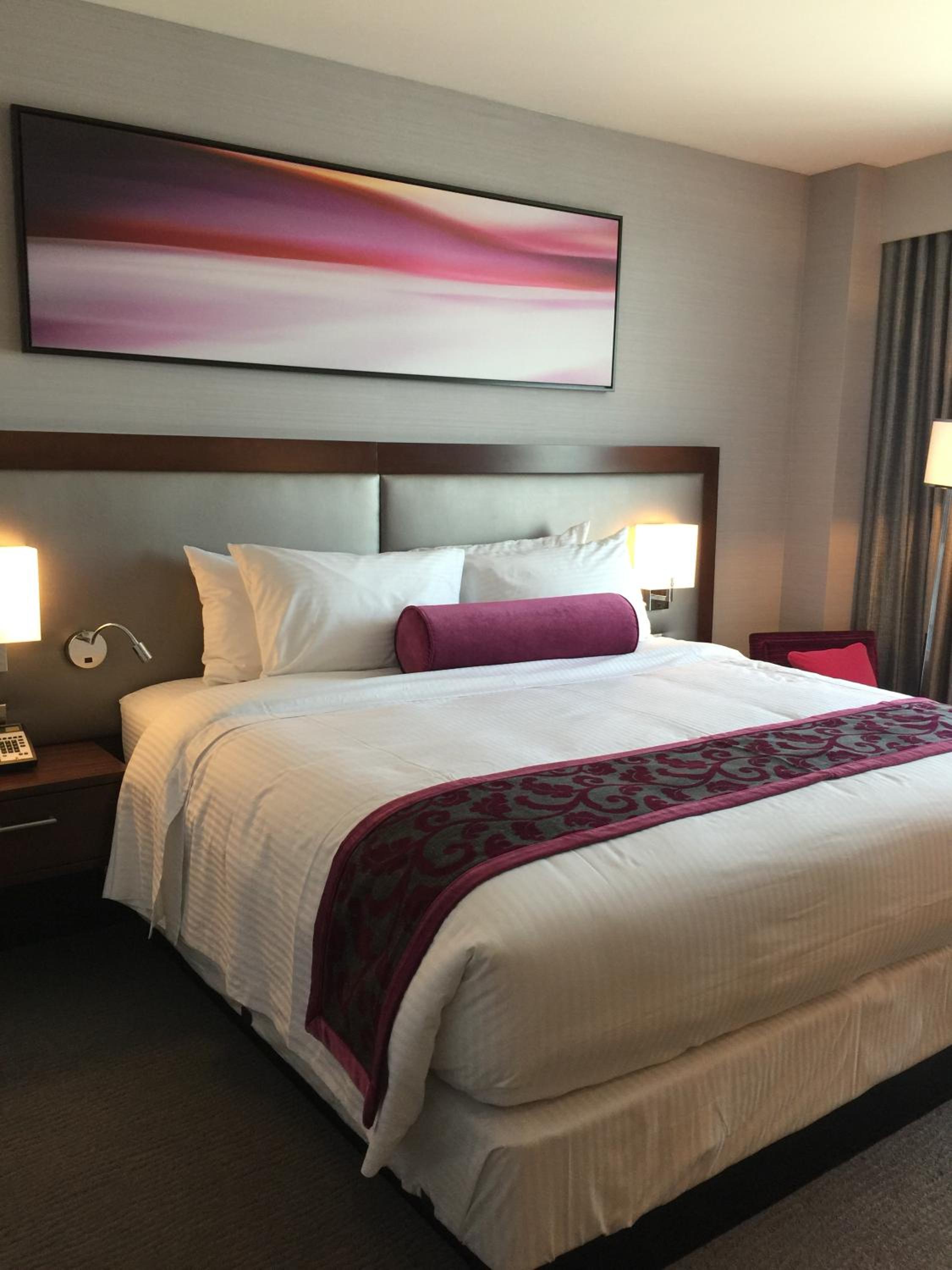 Deluxe King Room photo 1