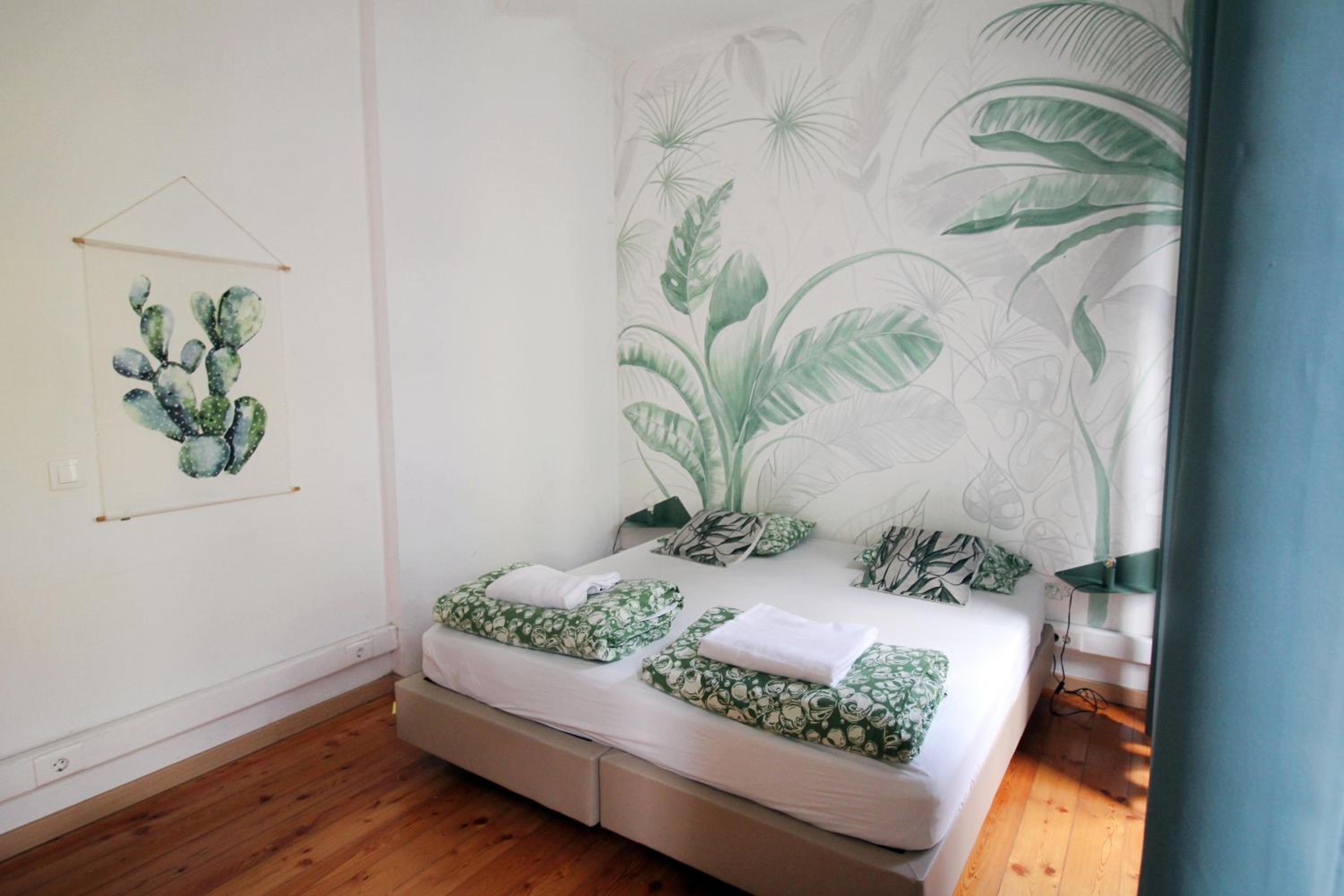Double Room with Shared Bathroom photo 1