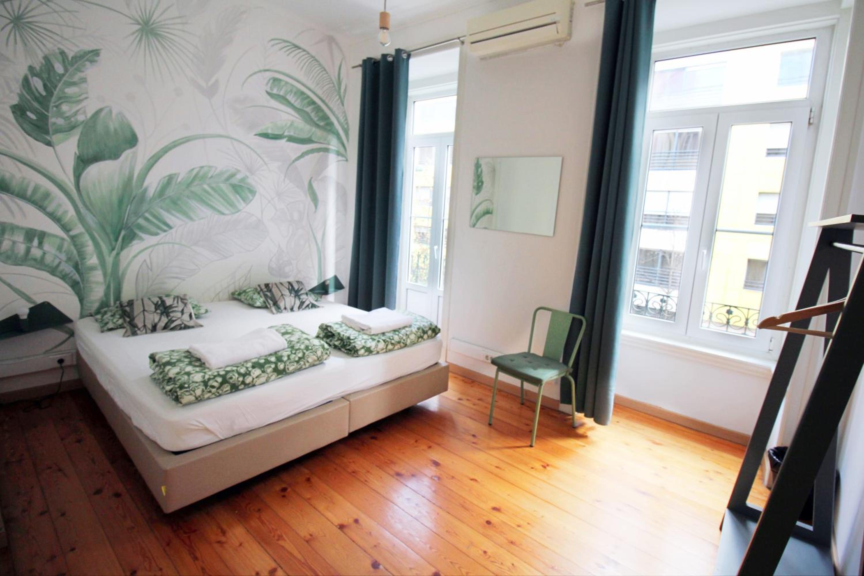 Double Room with Shared Bathroom photo 3