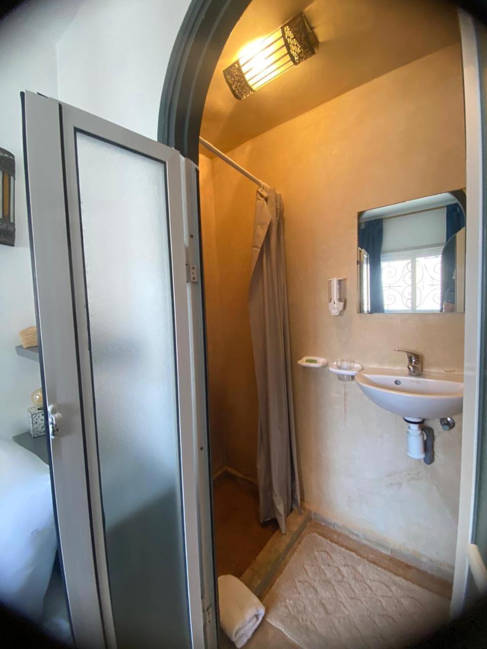 Twitter Single Room photo 3