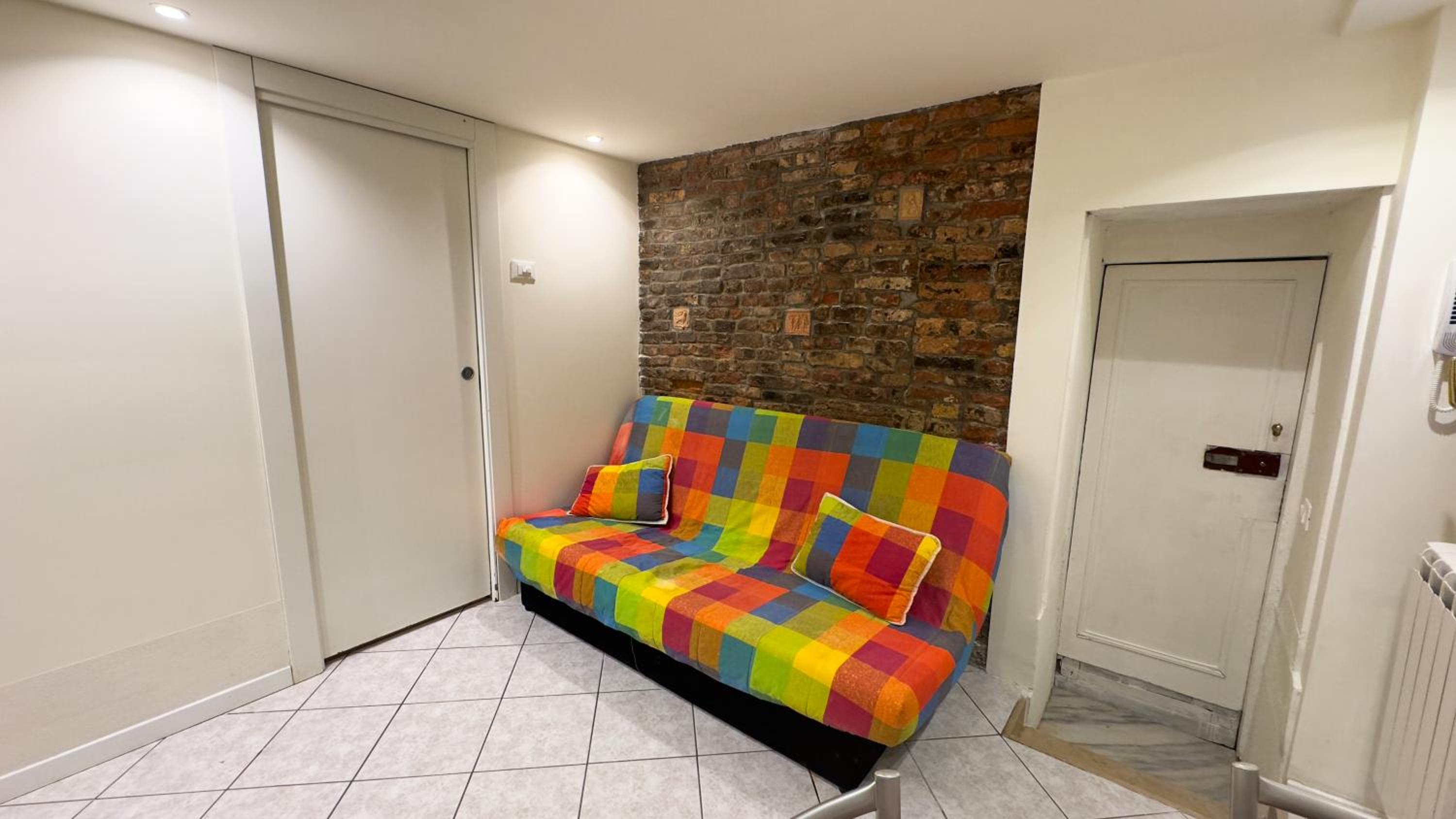 Apartment photo 1