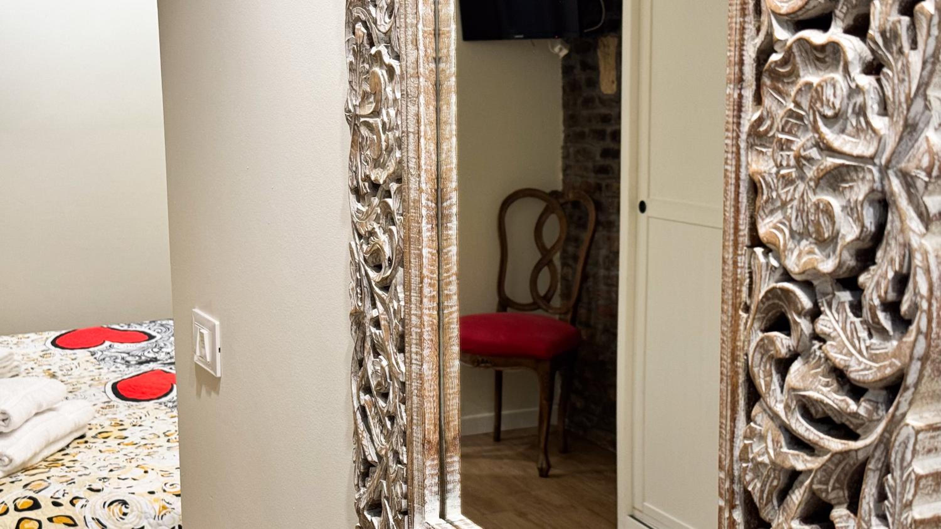 Apartment photo 2