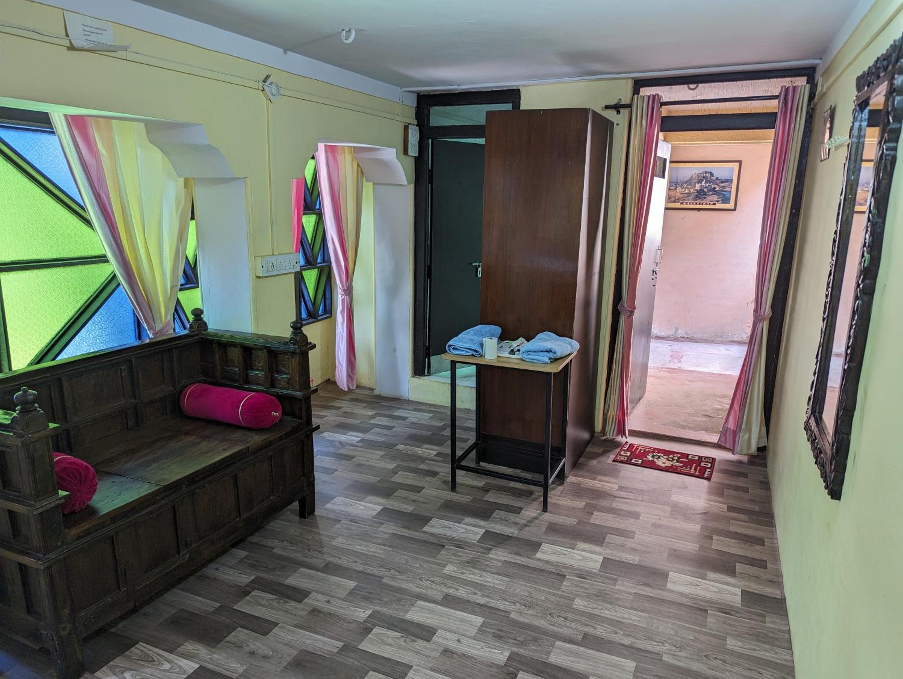 Family Room - Photo 9