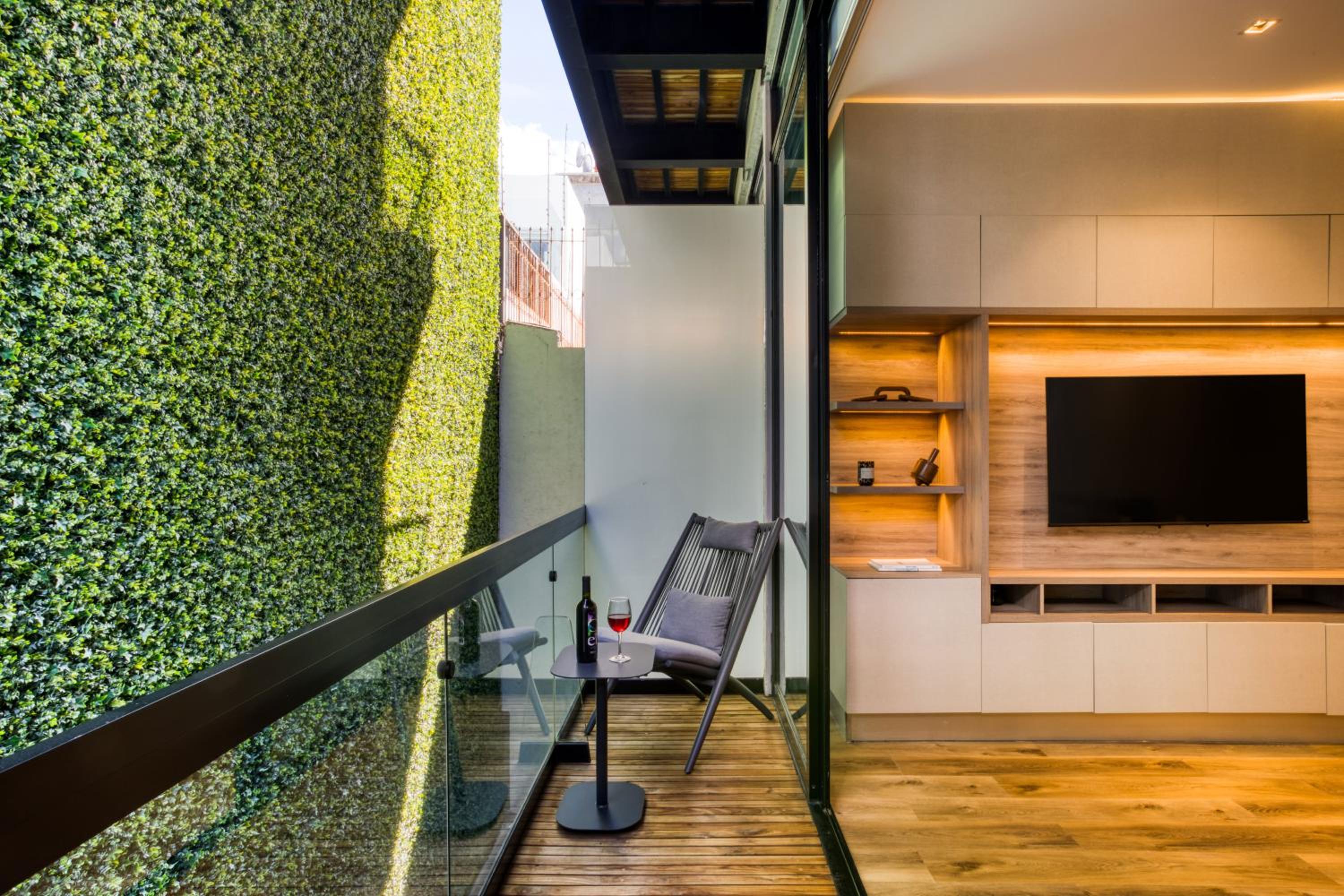 Jr. Studio with a Private Balcony - Photo 9