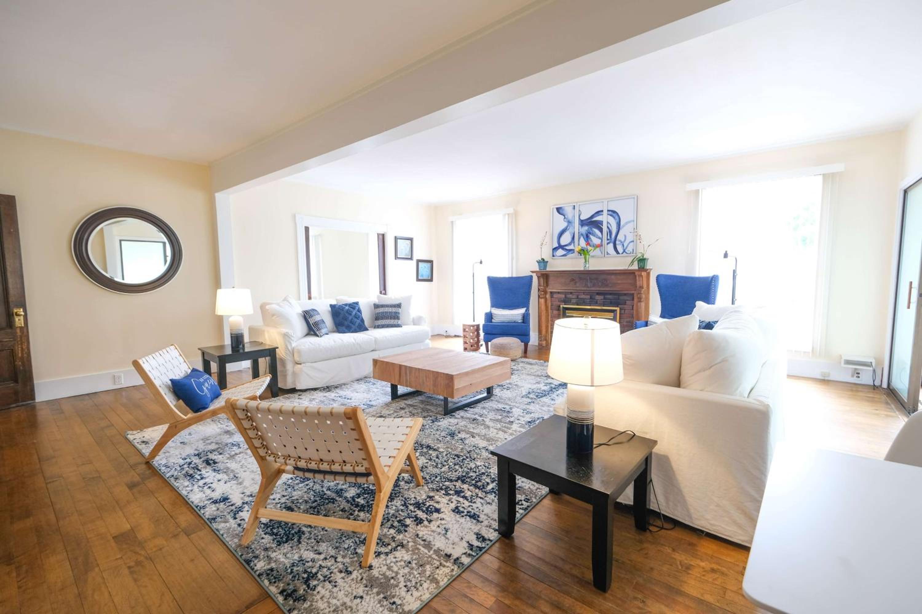 41 Beach Street- Private House - 6 Bedrooms