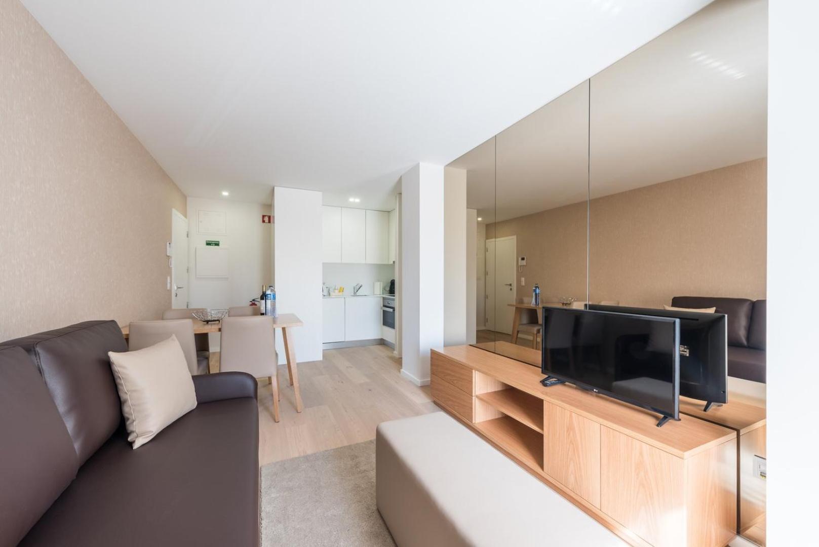 One-Bedroom Apartment - Photo 13
