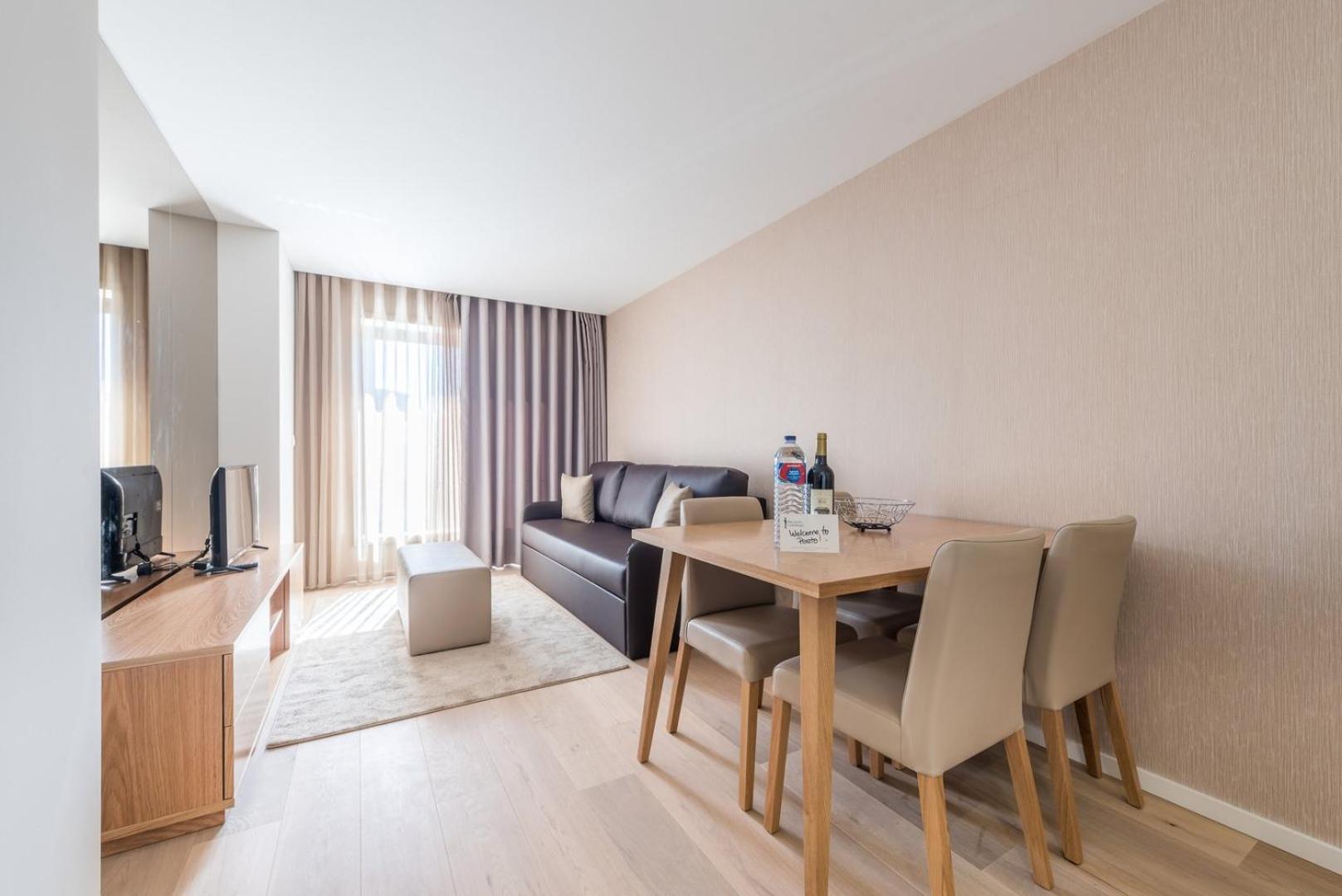 One-Bedroom Apartment - Photo 19