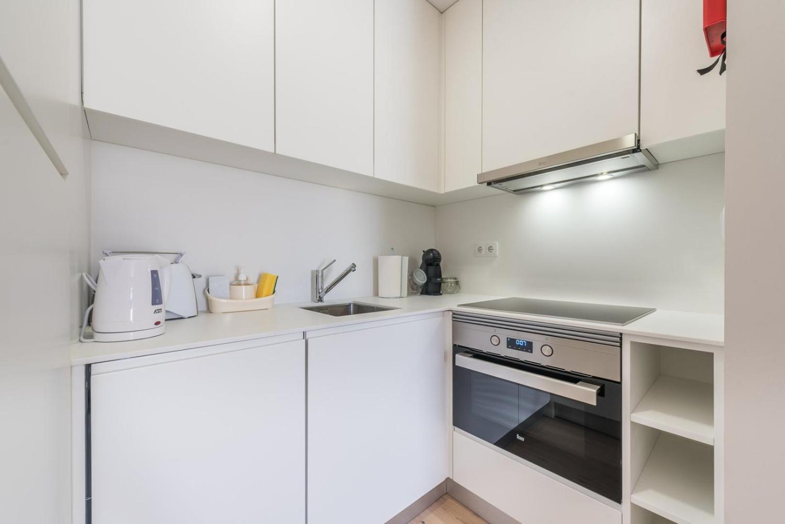 One-Bedroom Apartment - Photo 15