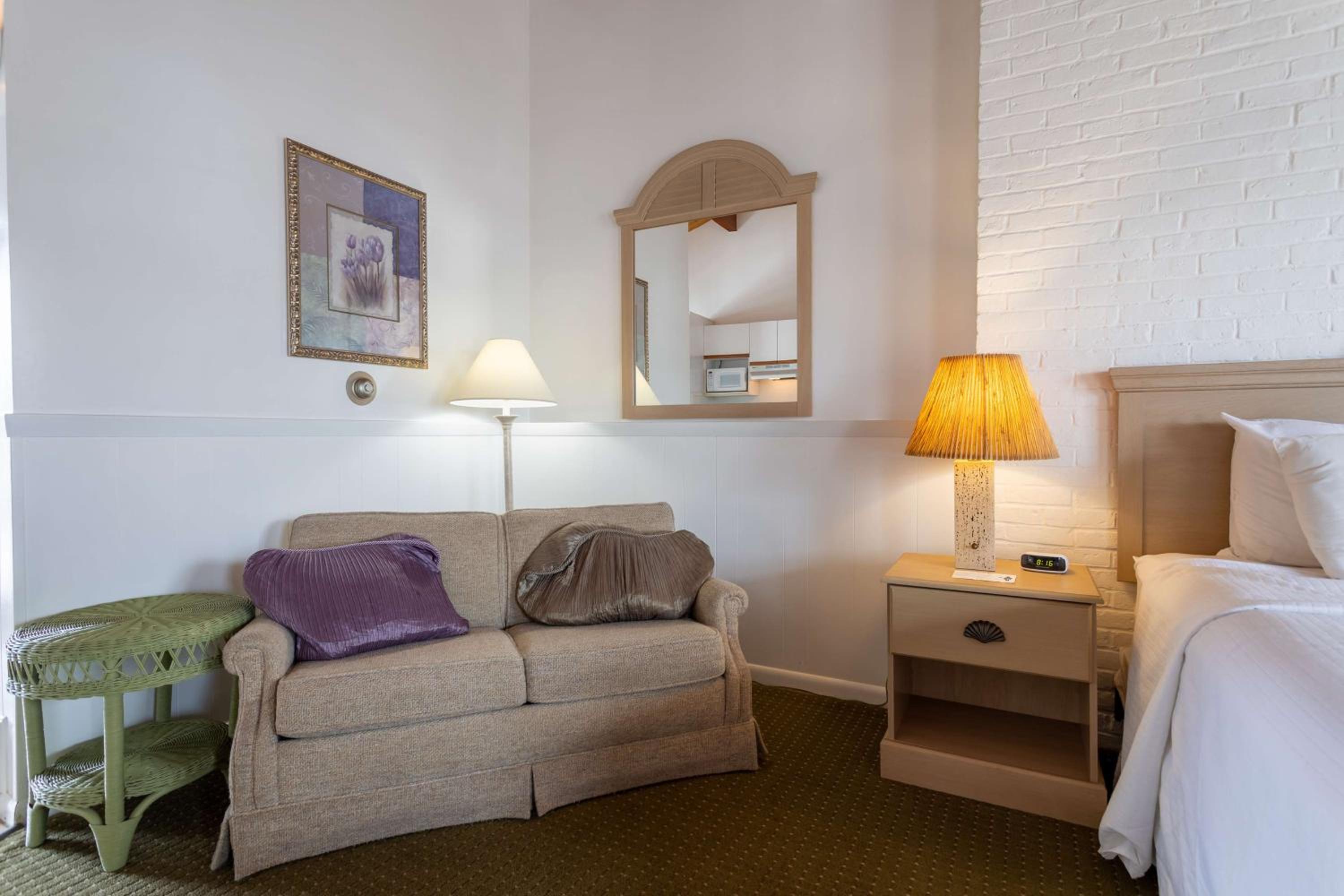 King Room with Balcony photo 2