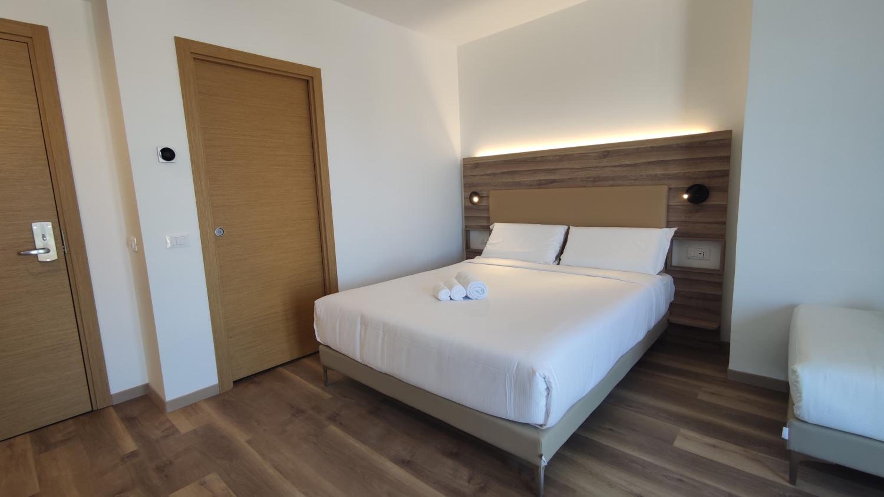 Triple Room - Photo 1