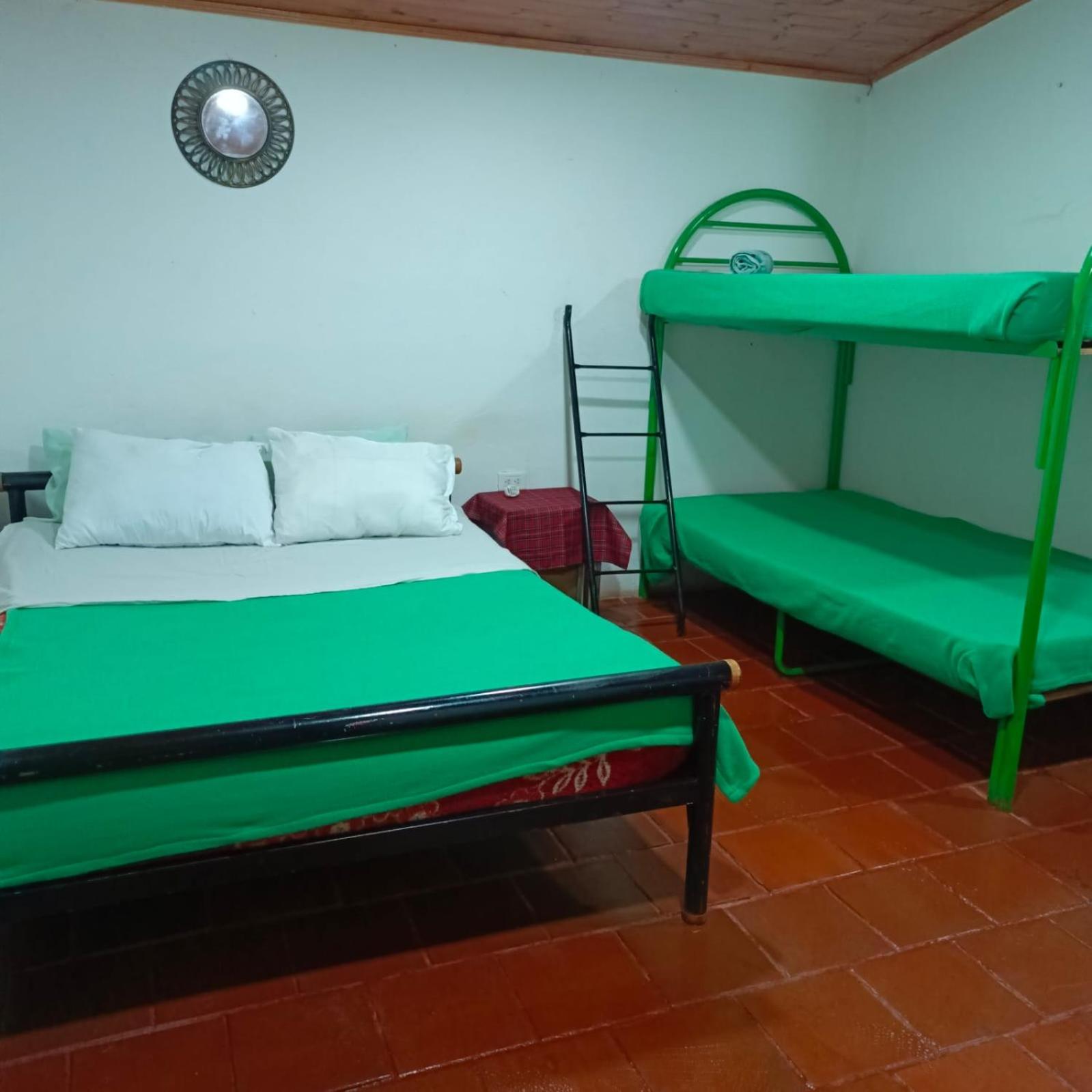One-Bedroom House photo 1