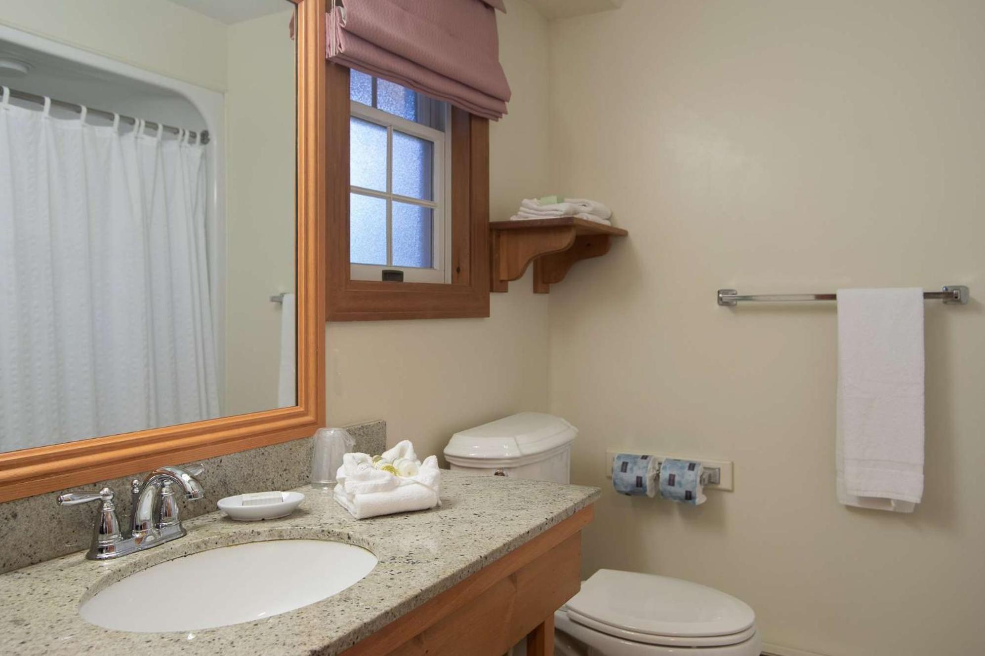 Two Queens Main Inn 2nd Floor photo 2