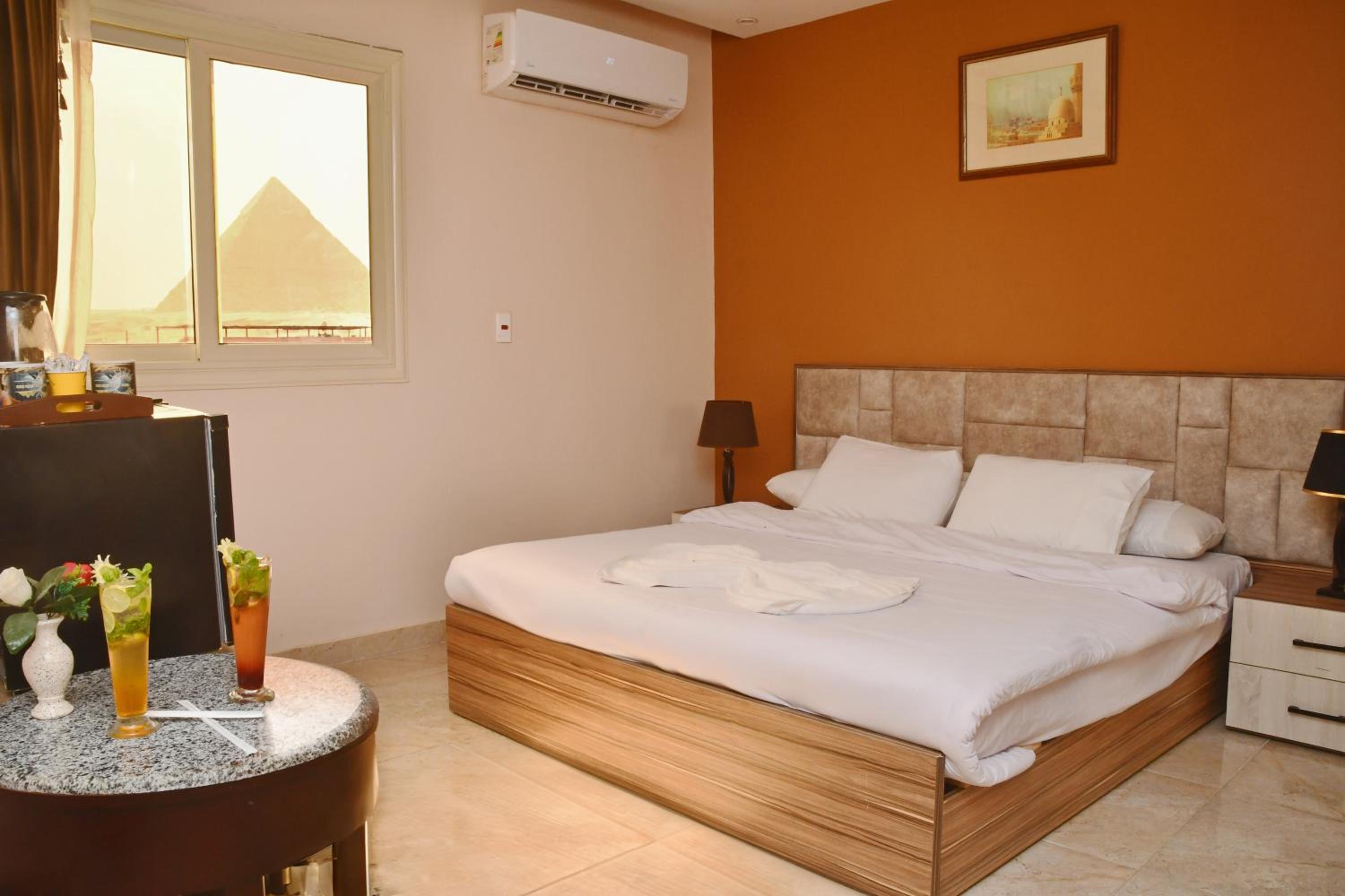 King Room with Mountain View