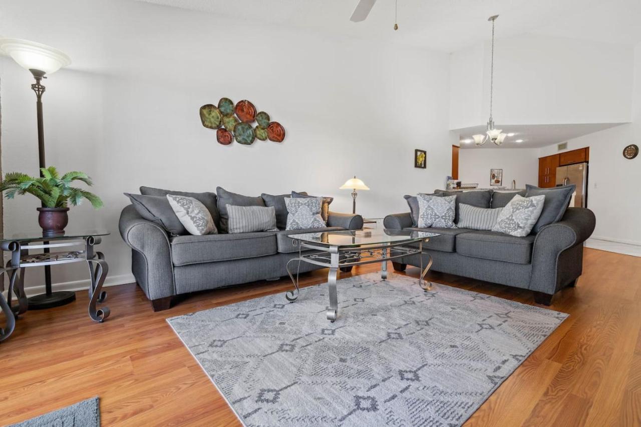 Apartment photo 3