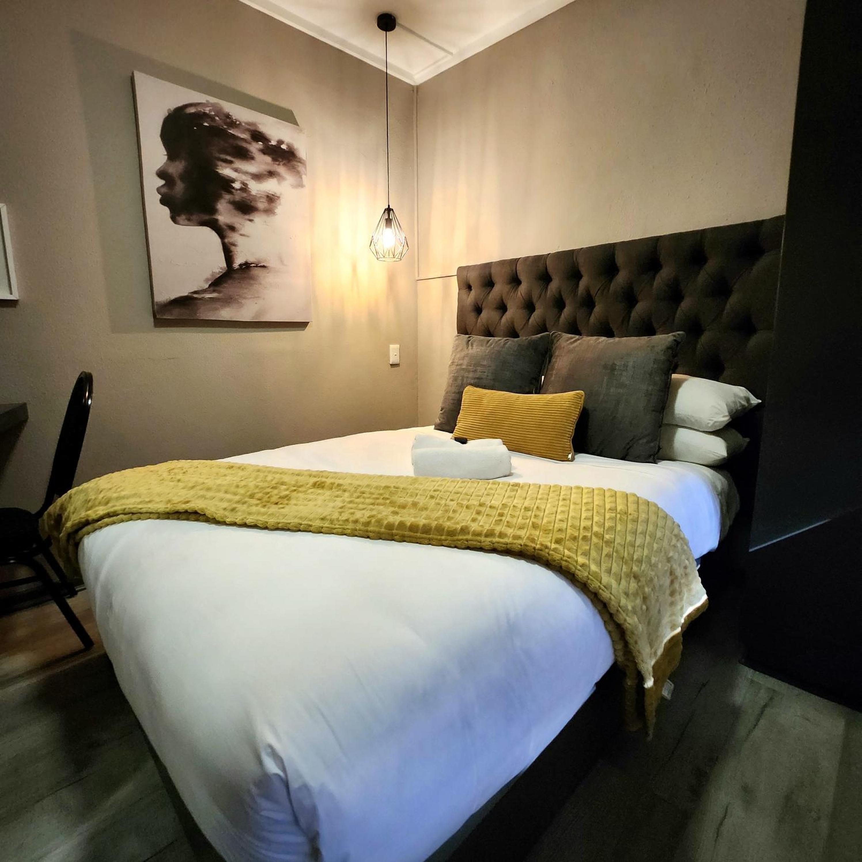 Standard Double Room - Photo 1