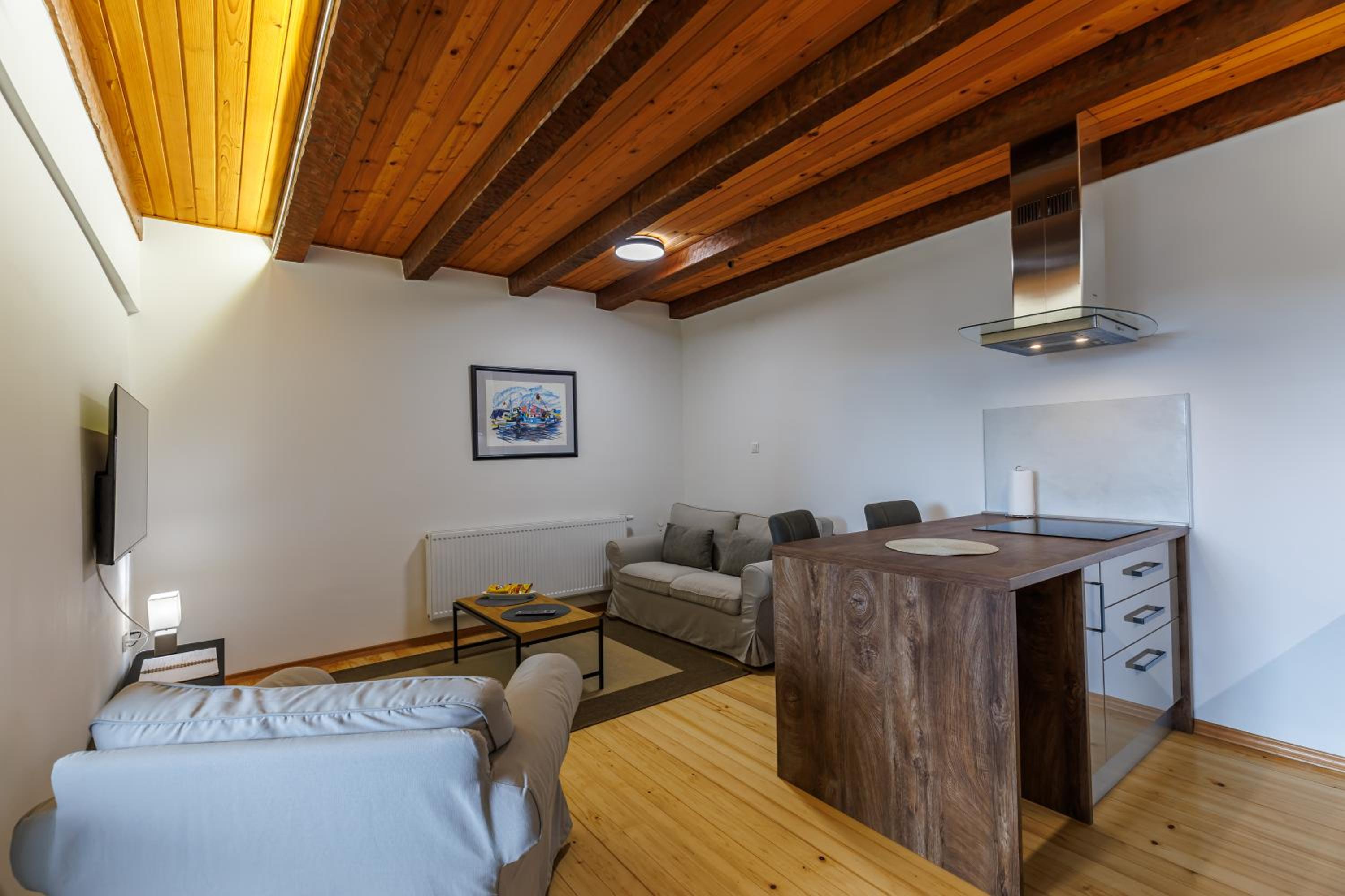 One-Bedroom Apartment