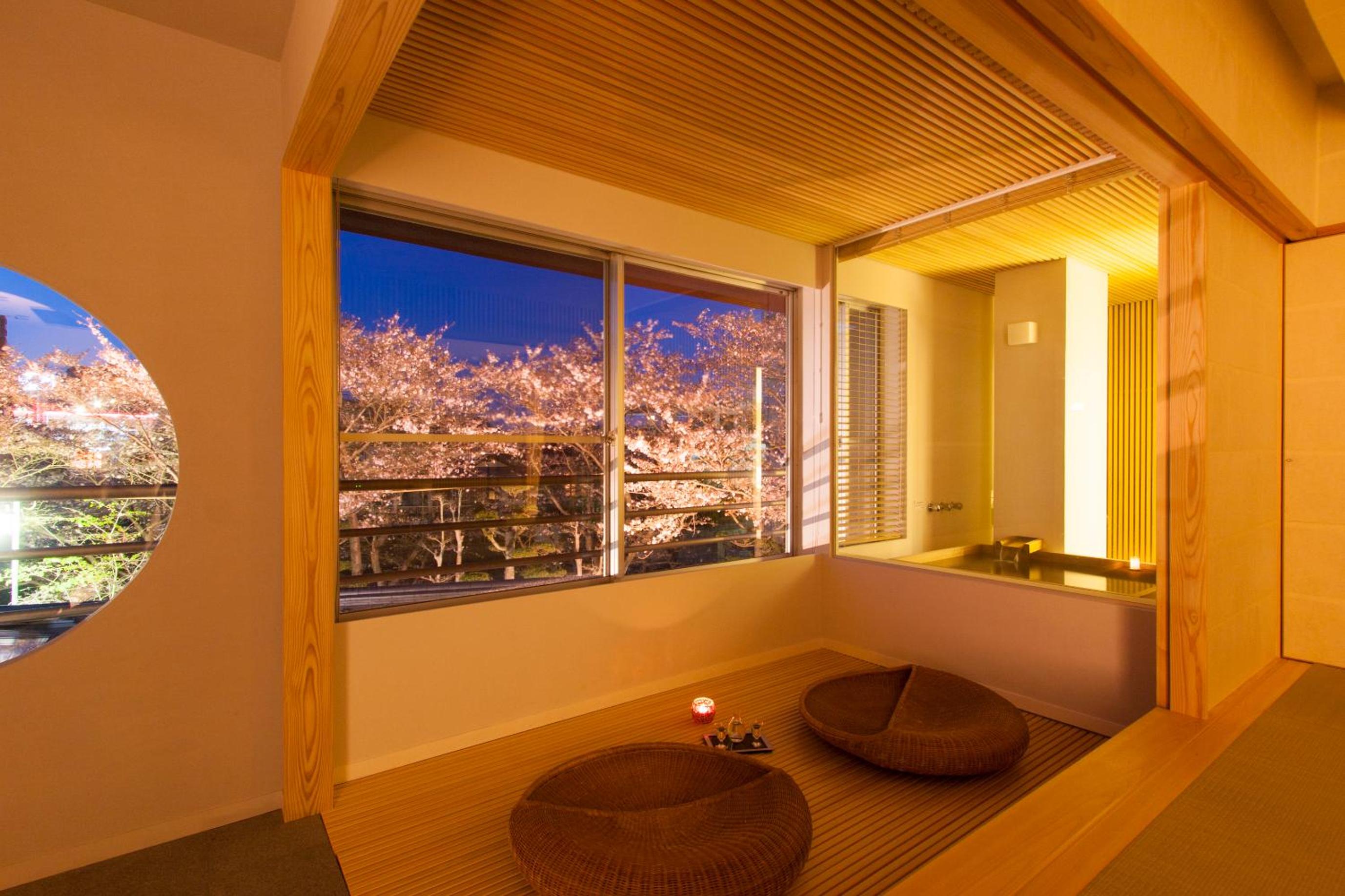Room with Tatami Area and Private Hot Spring Bath - Aoi photo 3
