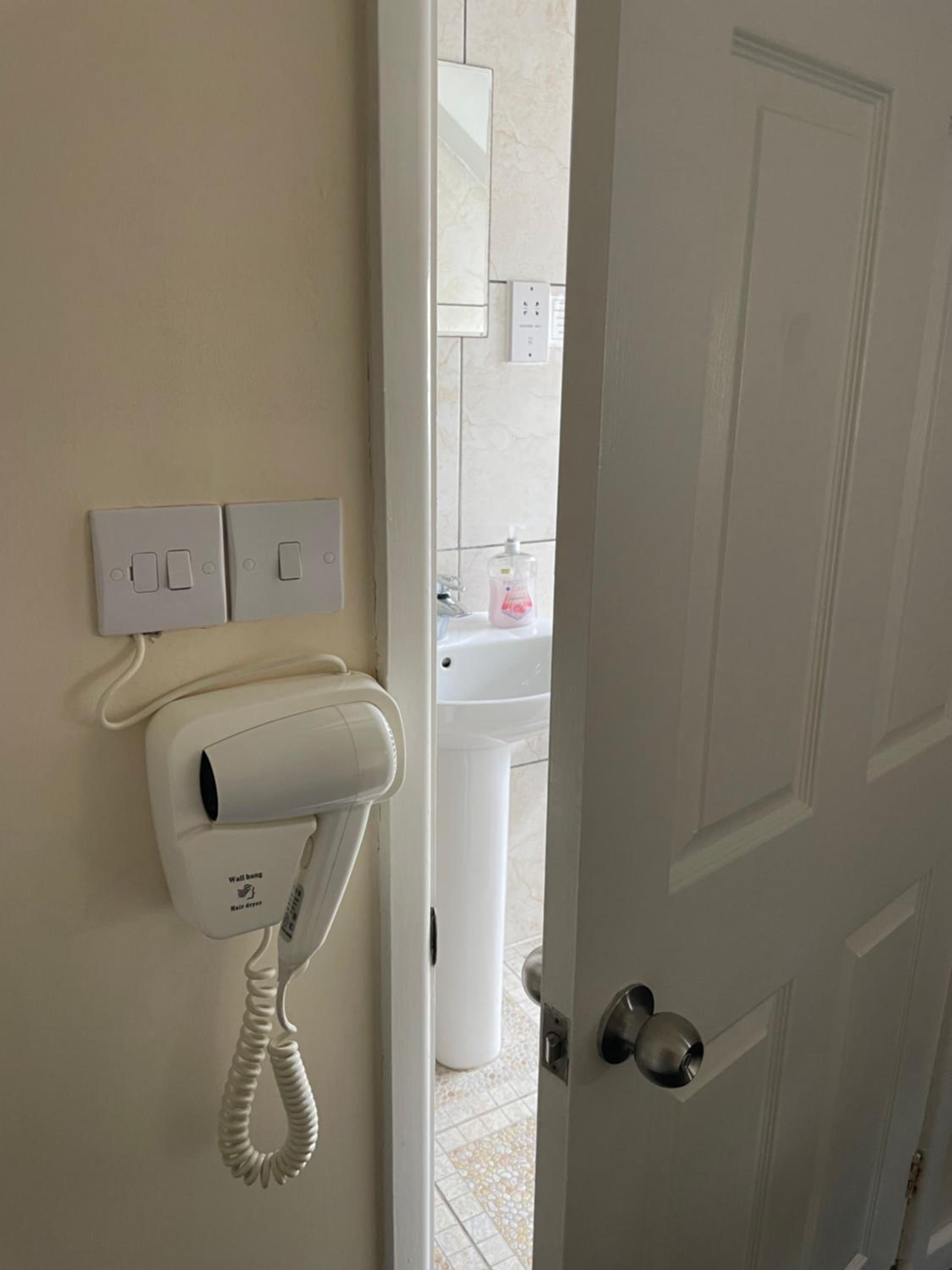 Apartment - Ground Floor - Photo 3