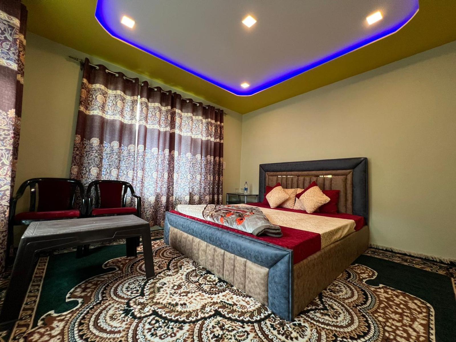 Deluxe Double Room photo 2