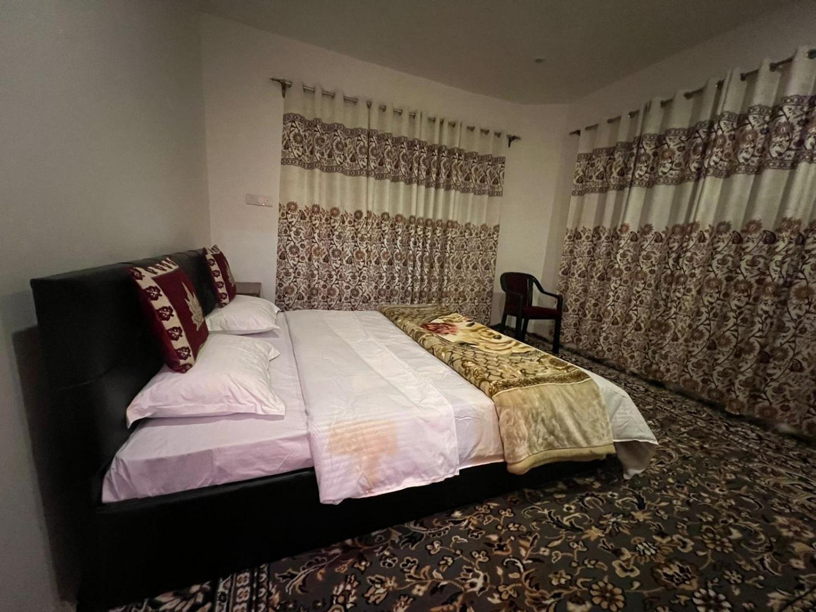 Deluxe Double Room photo 3