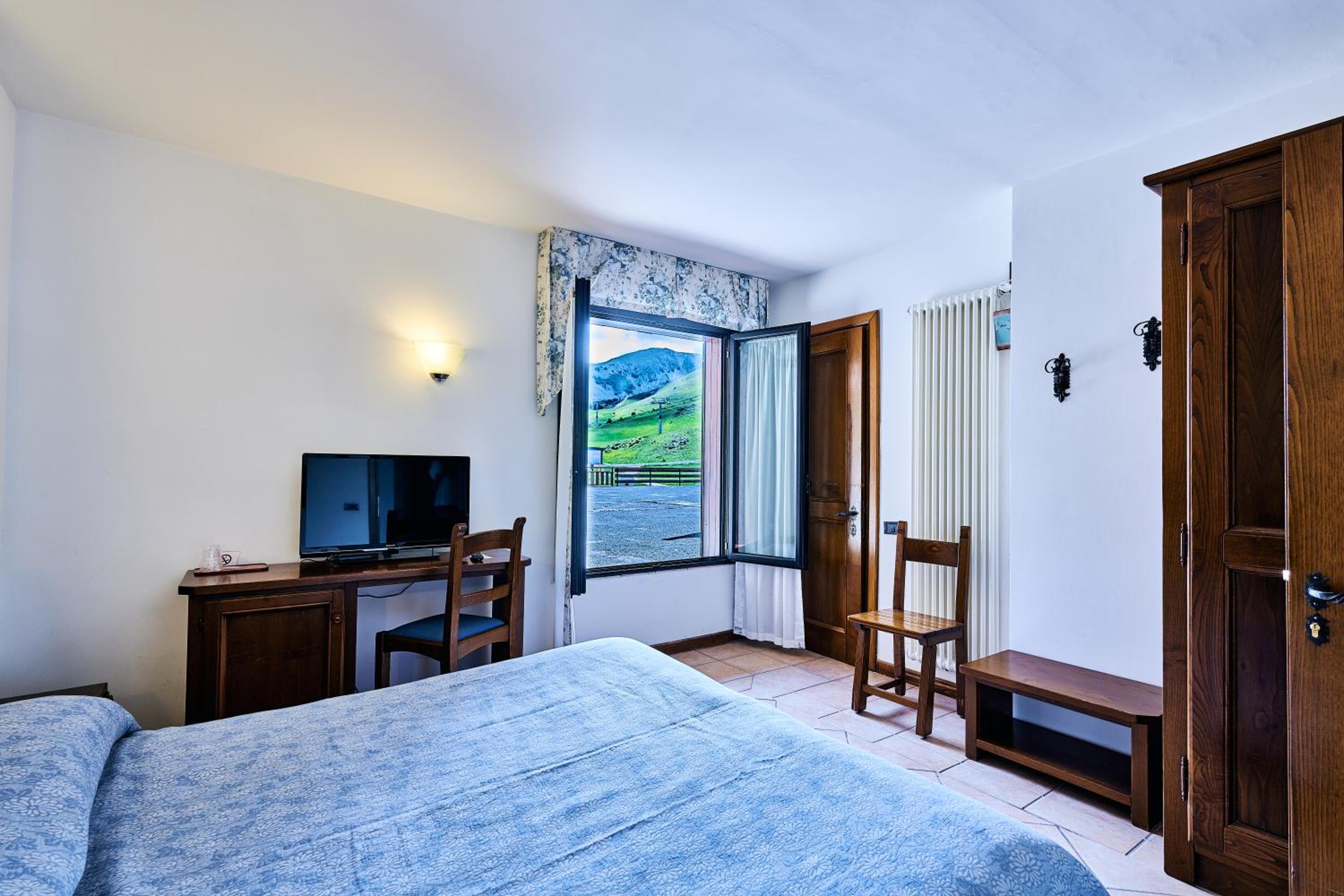 Economy Double or Twin Room photo 2