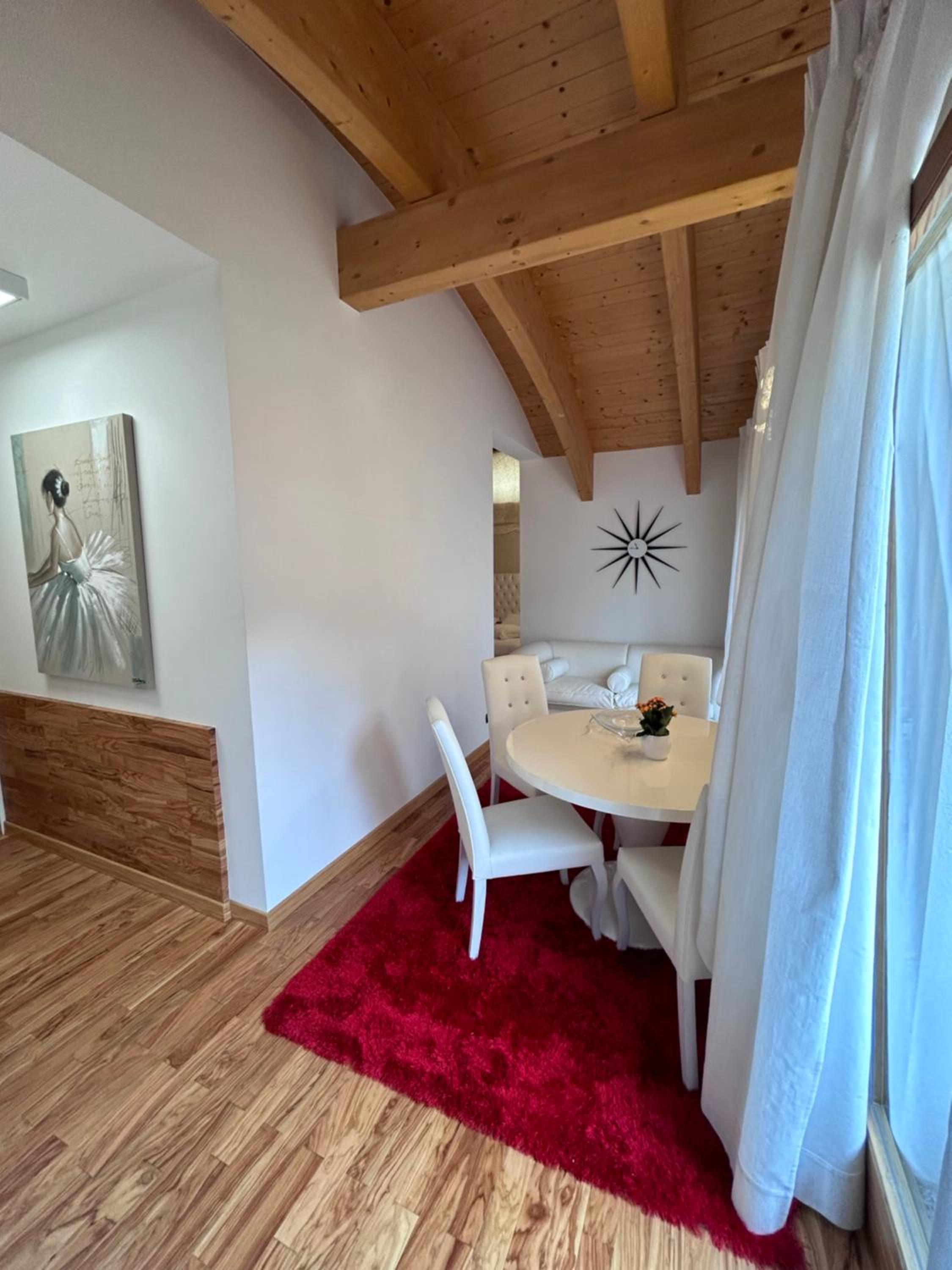 Suite Apartment photo 3