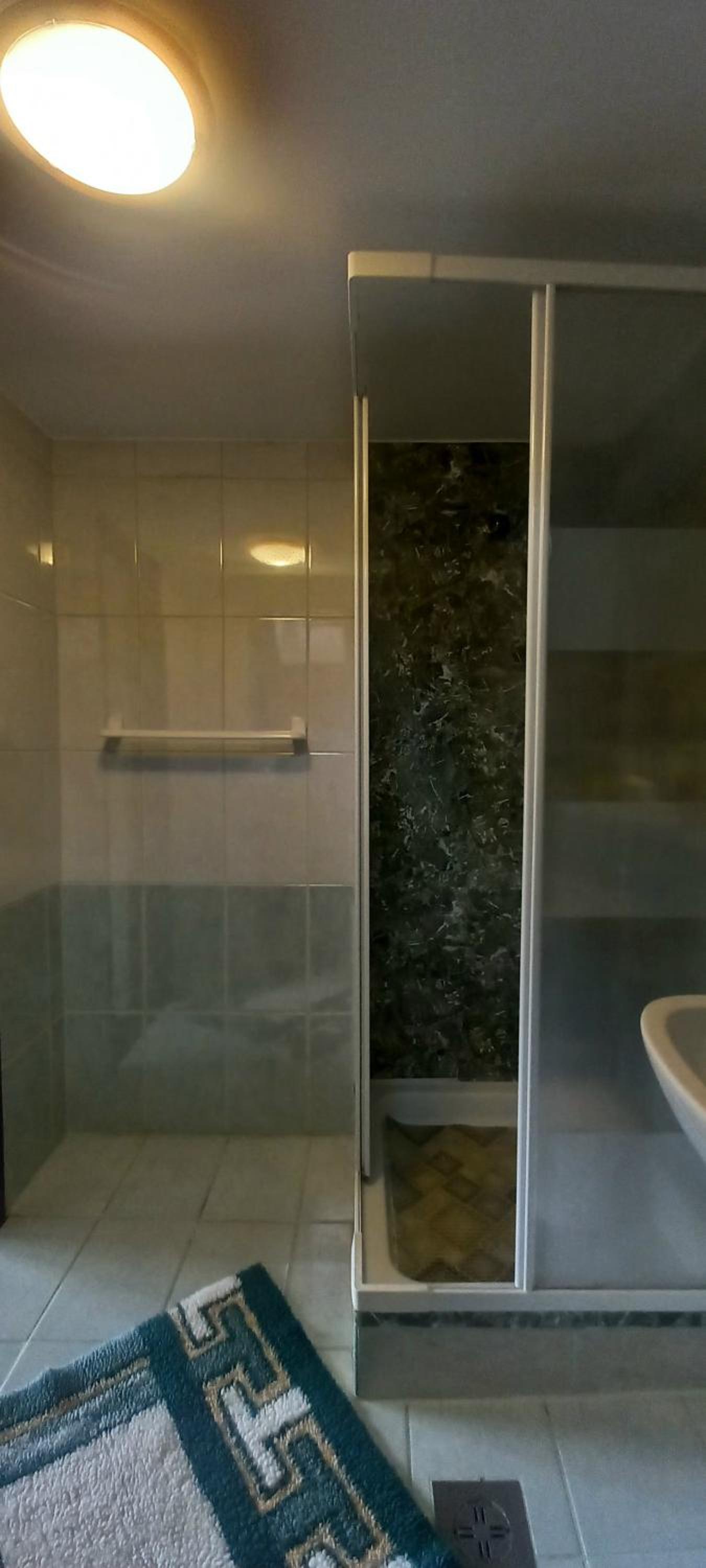 Quadruple Room with Balcony photo 2