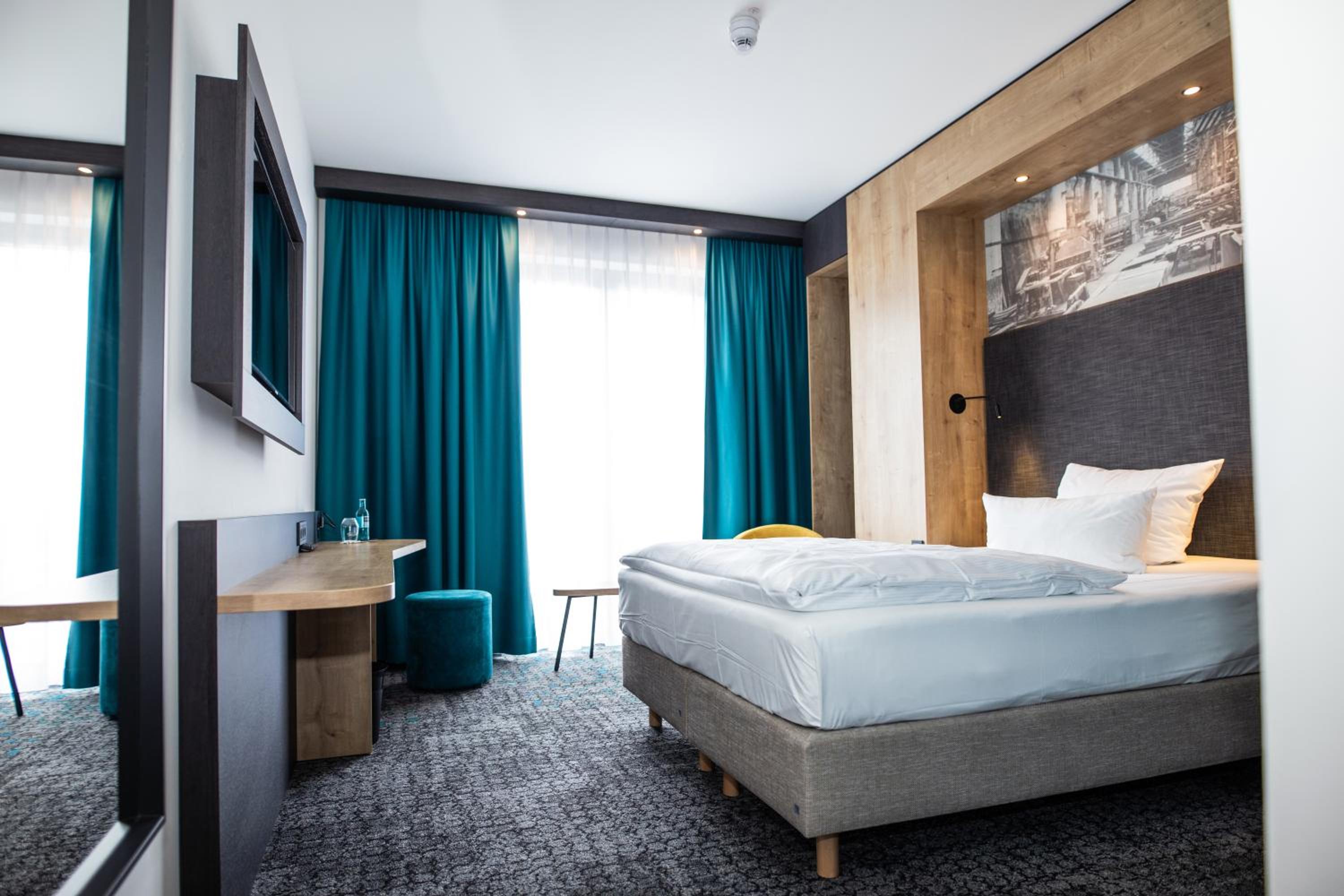 Superior Single Room