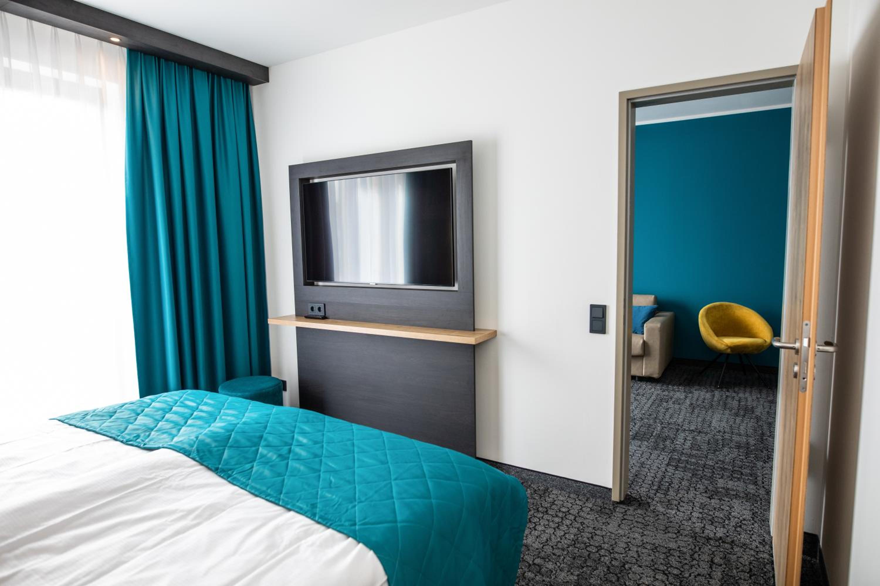 Executive Suite photo 2