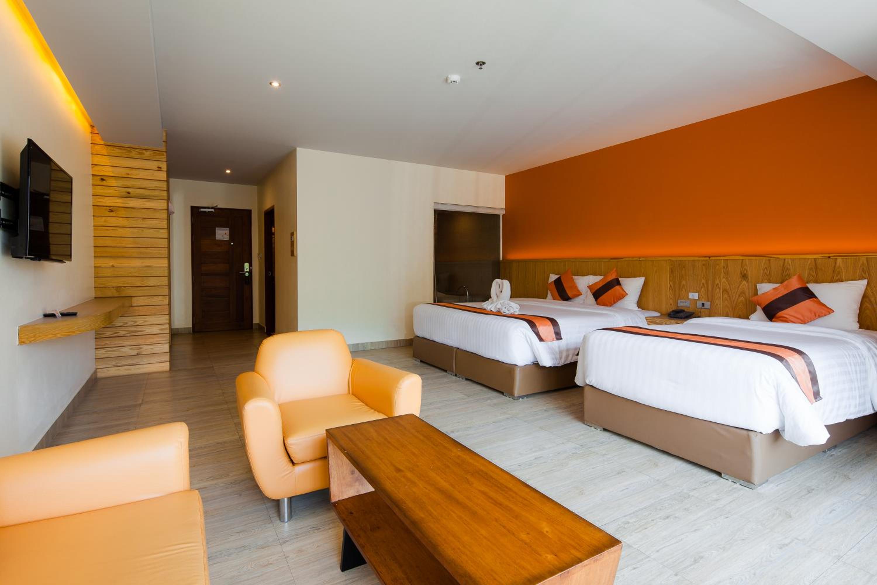 Triple Room with Mountain View