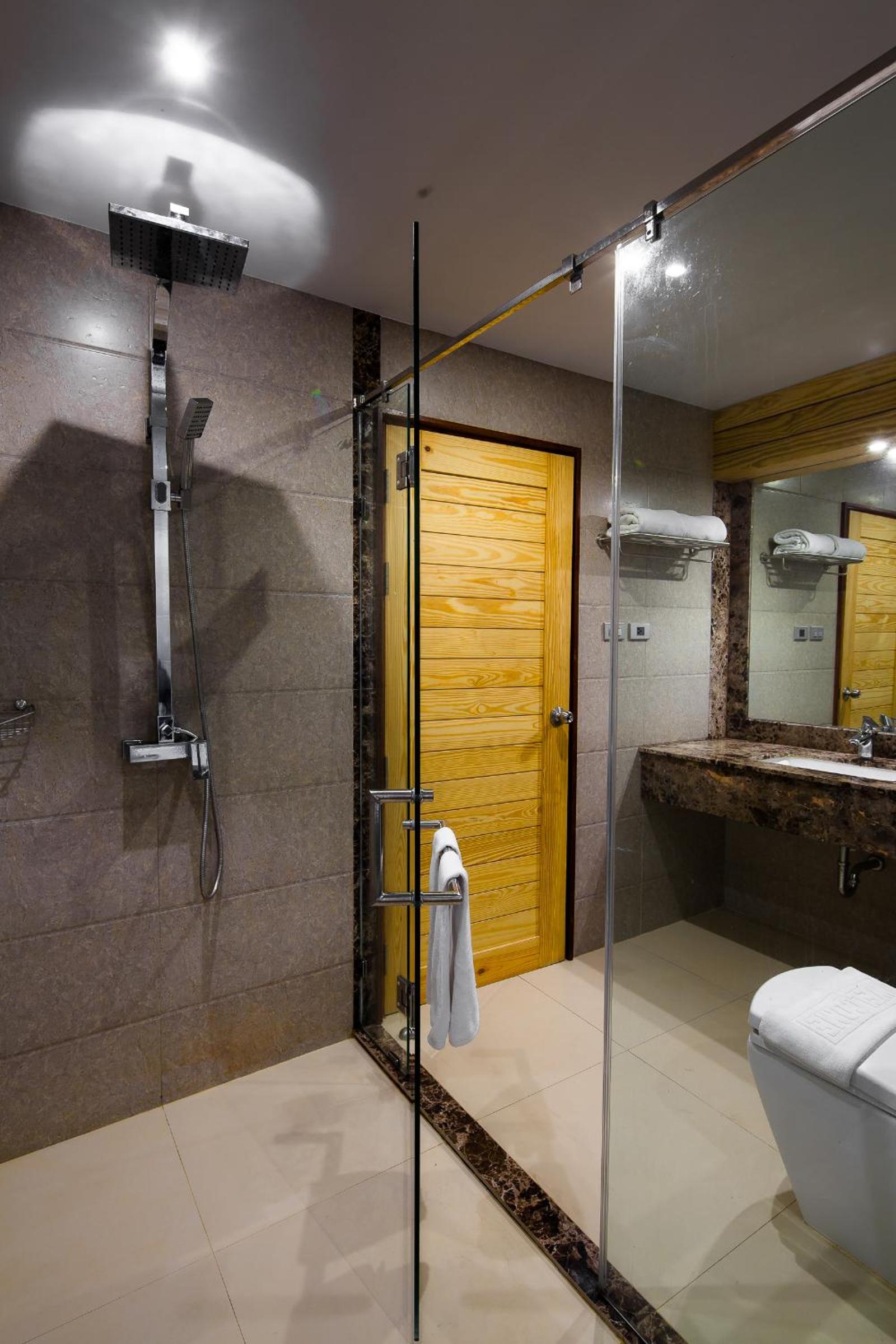 Triple Room with Mountain View