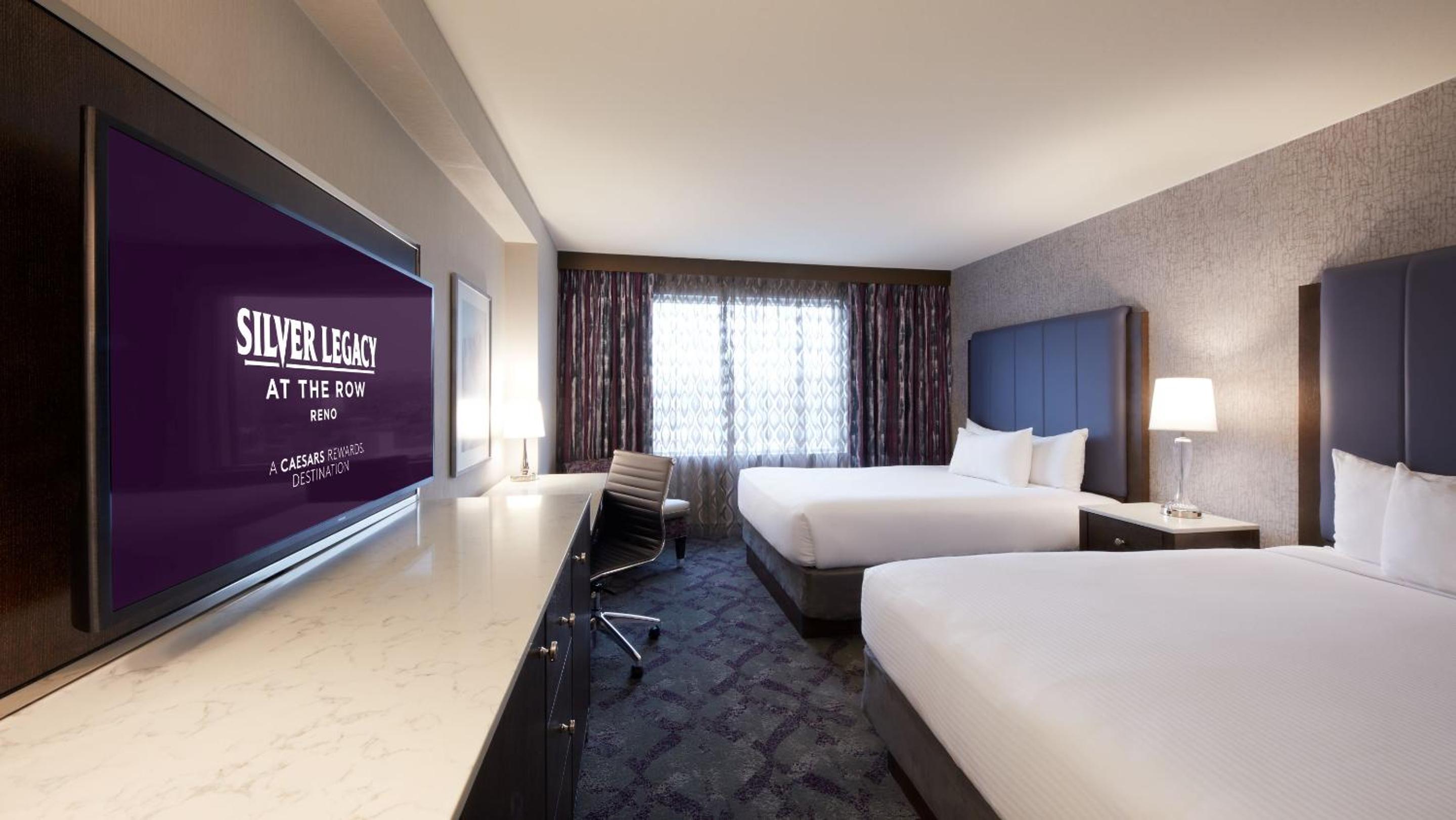 Deluxe Room  2 Queen Non-Smoking - Photo 4
