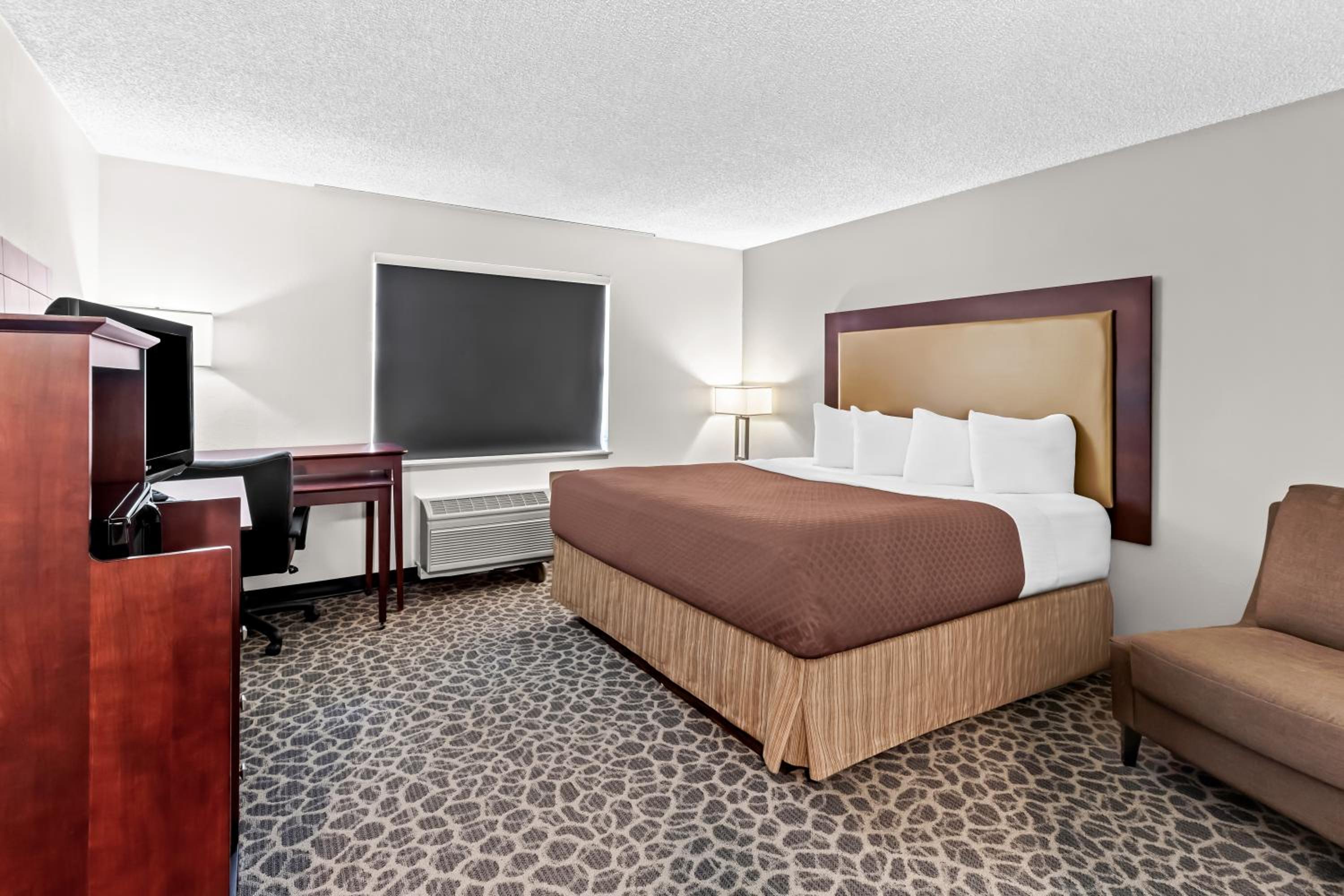 Standard King Room - Photo 1