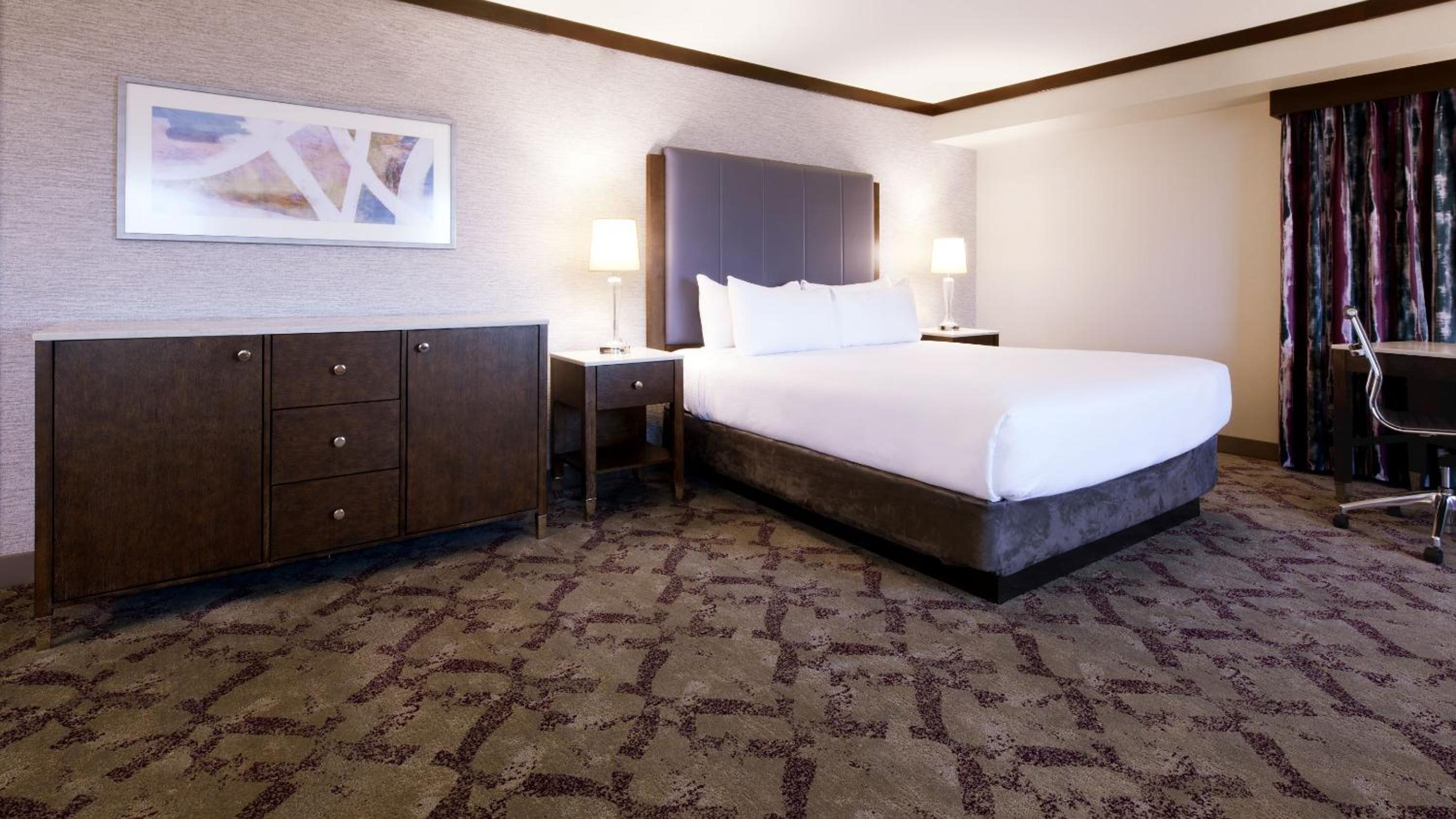 Player Spa Suite King Nonsmoking - Photo 1