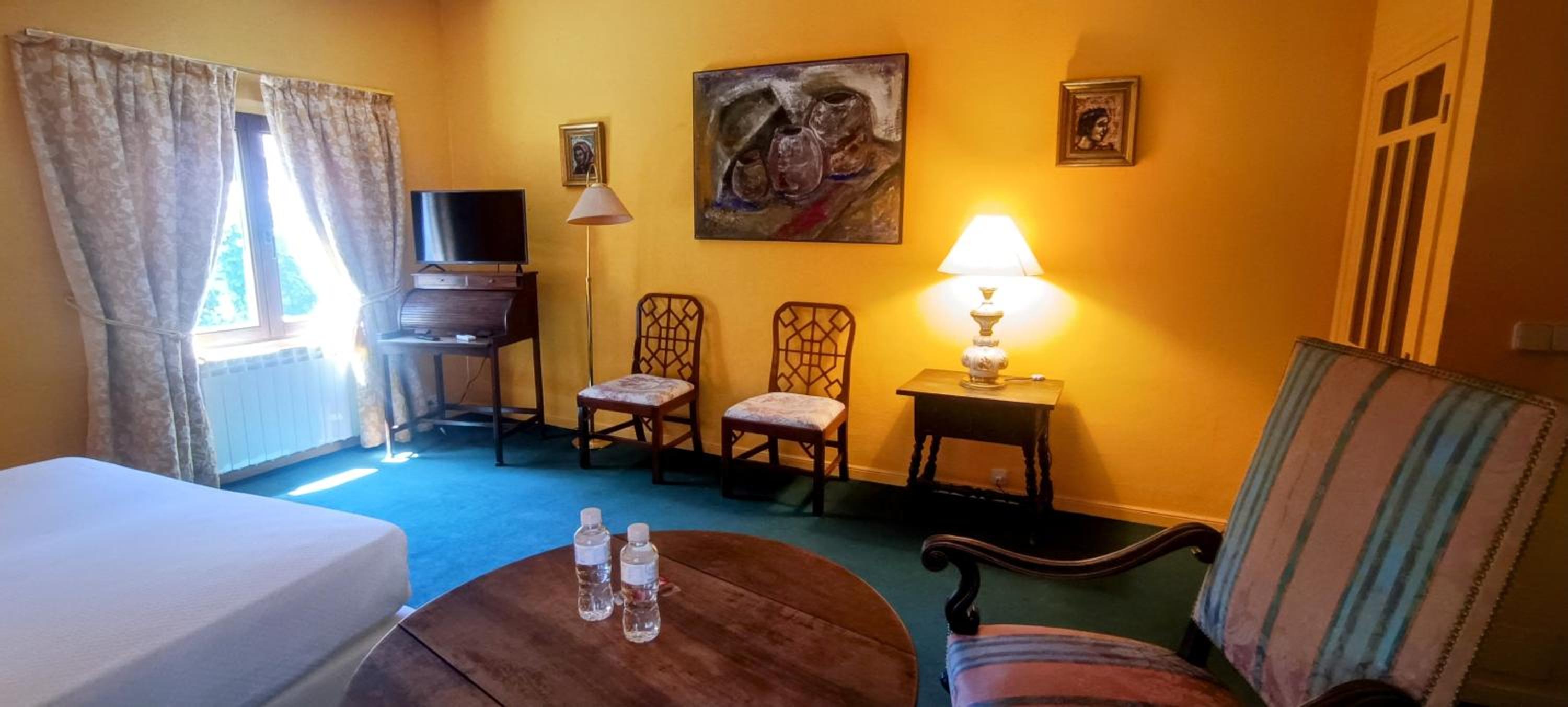 Double Room - Photo 5