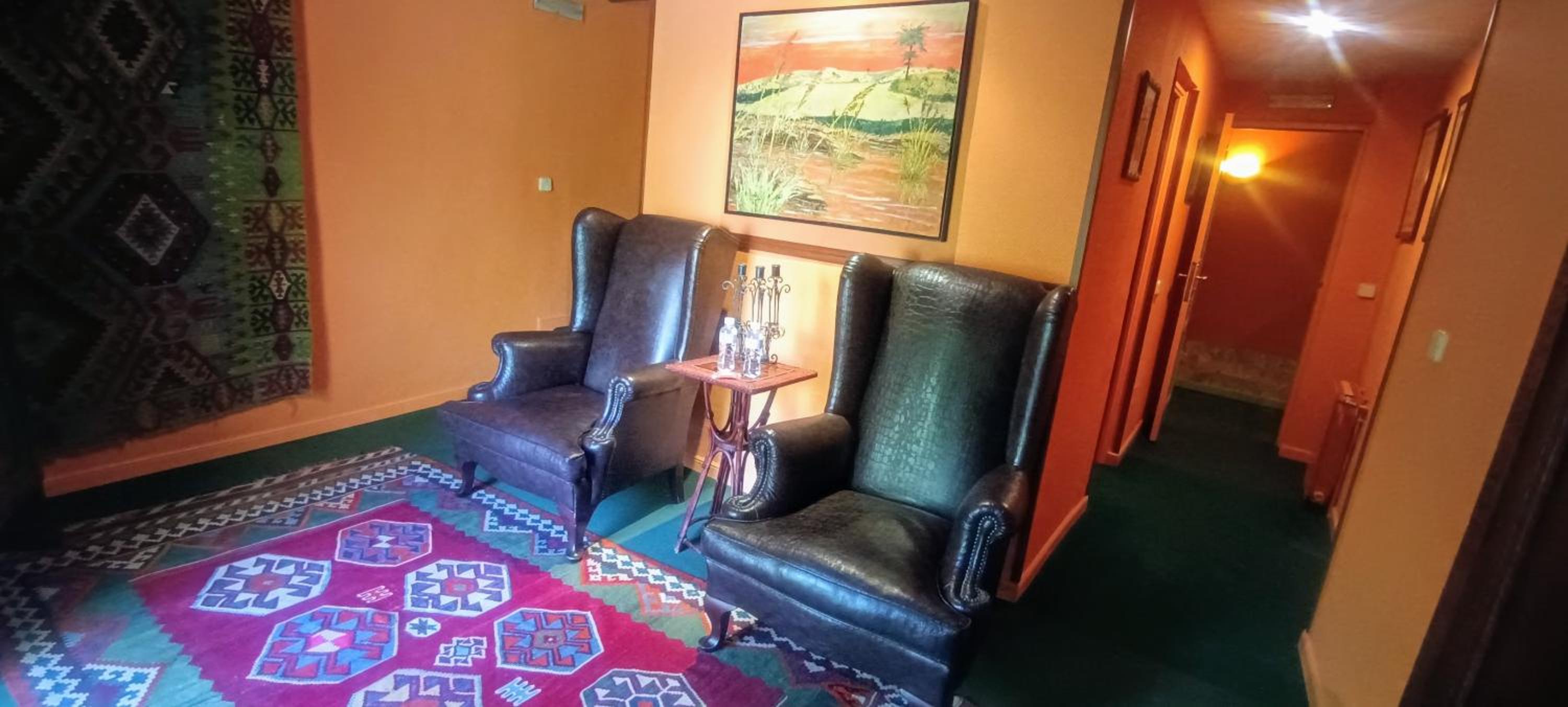 Double Room with Terrace - Photo 3
